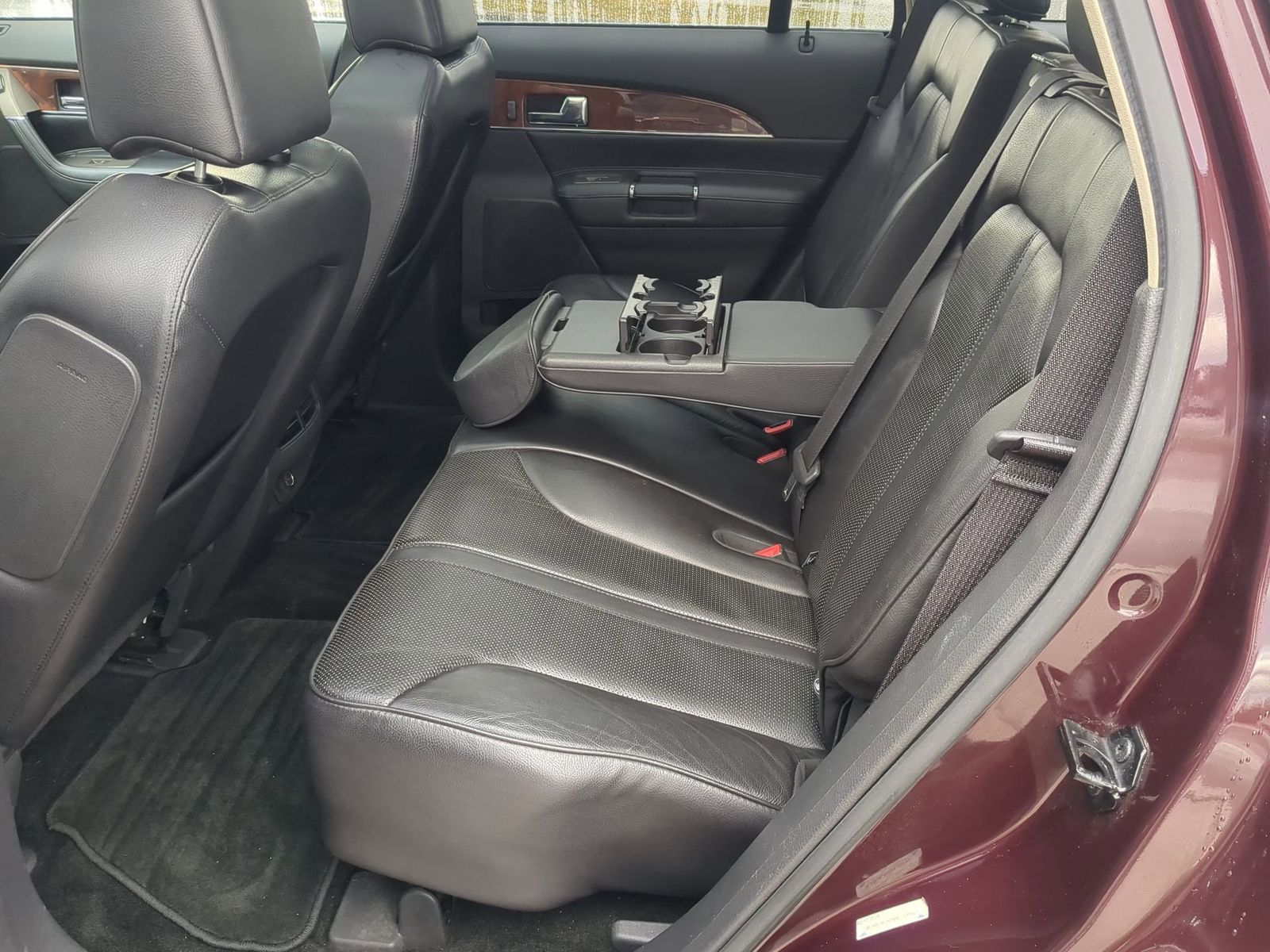 Thumbnail: 2011 Lincoln MKX - 23