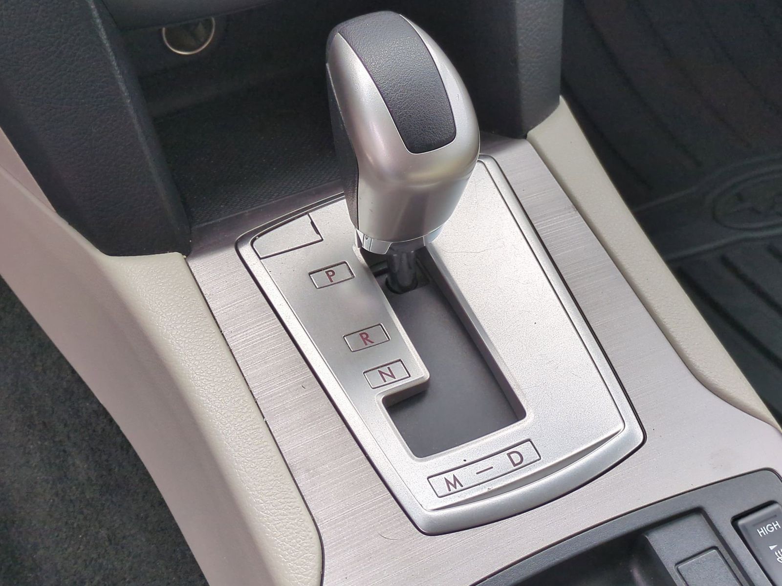 Thumbnail: 2012 Subaru Outback - 33