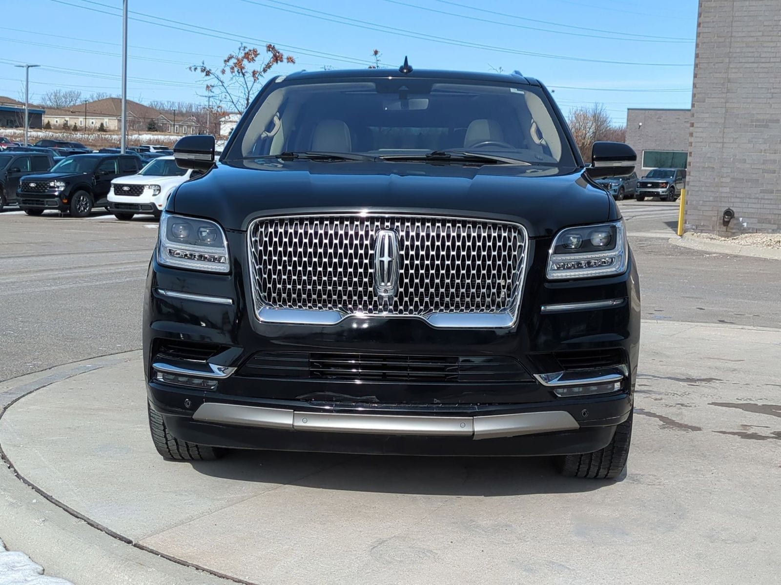 Thumbnail: 2018 Lincoln Navigator L - 12