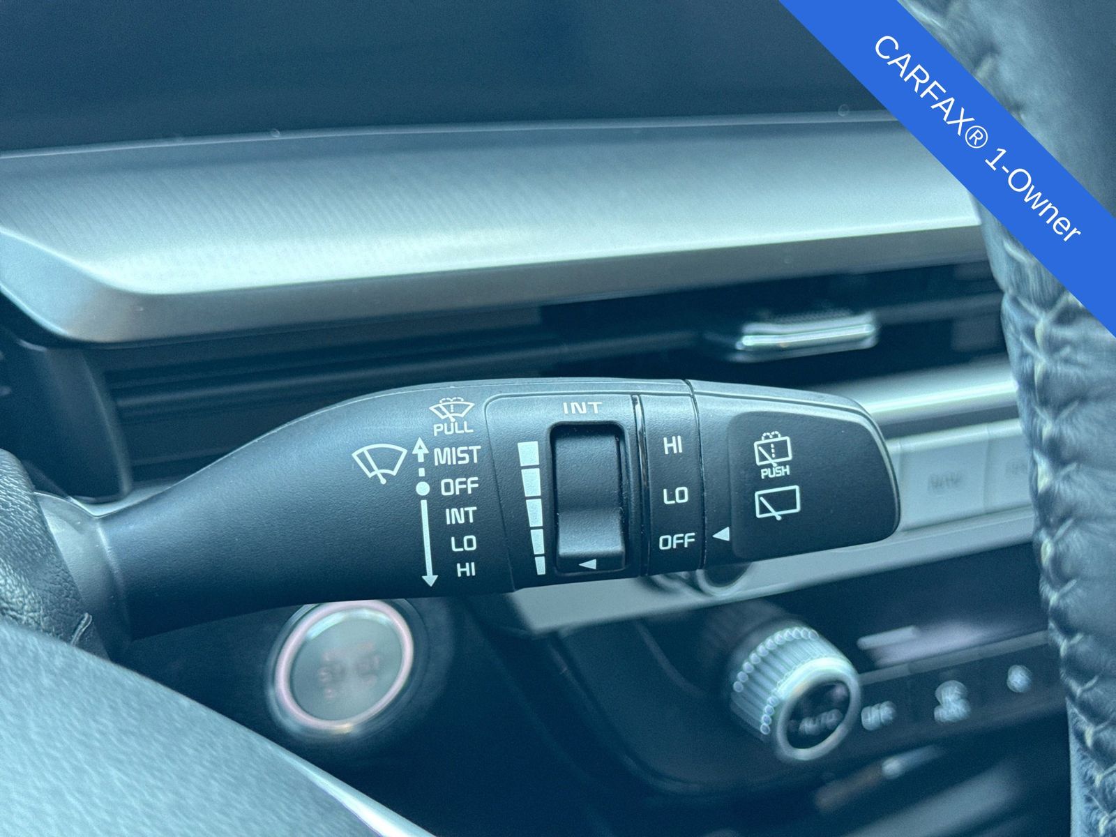 Thumbnail: 2023 Kia Telluride - 25