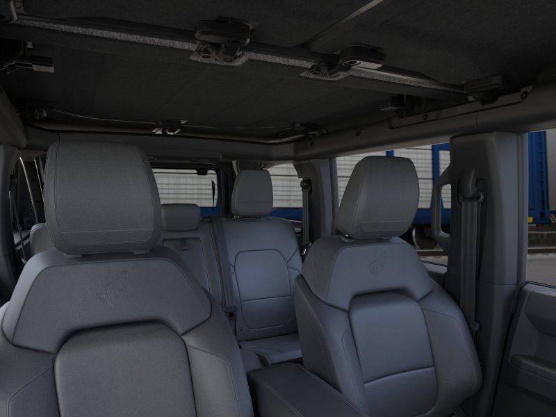 2025 Ford Bronco Outer Banks 13