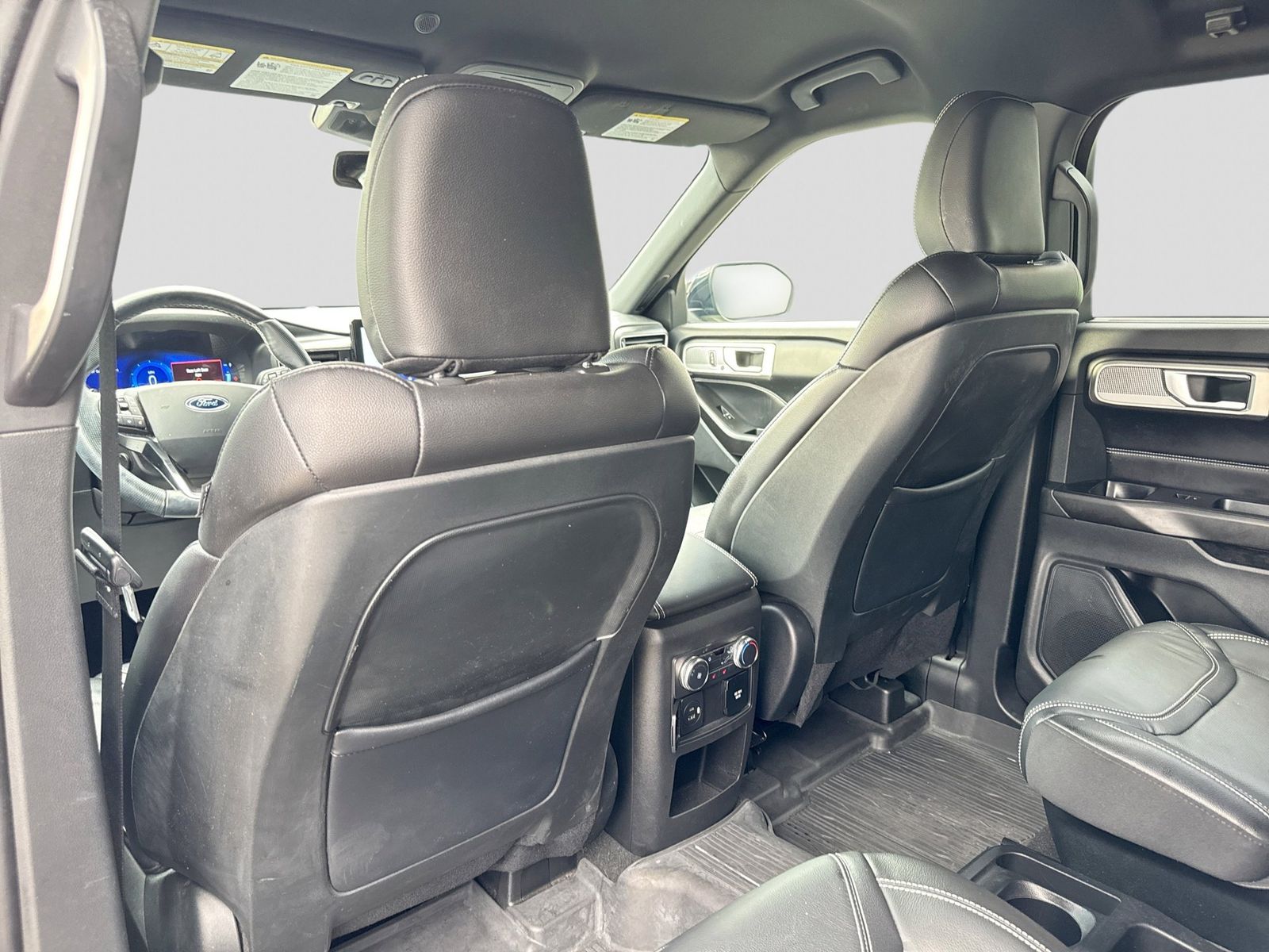 Thumbnail: 2020 Ford Explorer - 21