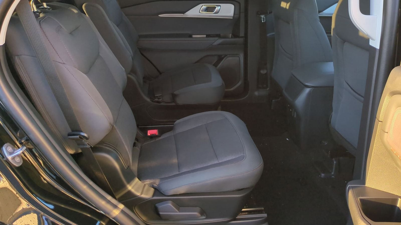 Thumbnail: 2026 Ford Explorer - 17