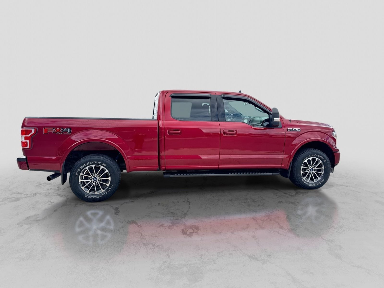 Thumbnail: 2019 Ford F-150 - 9