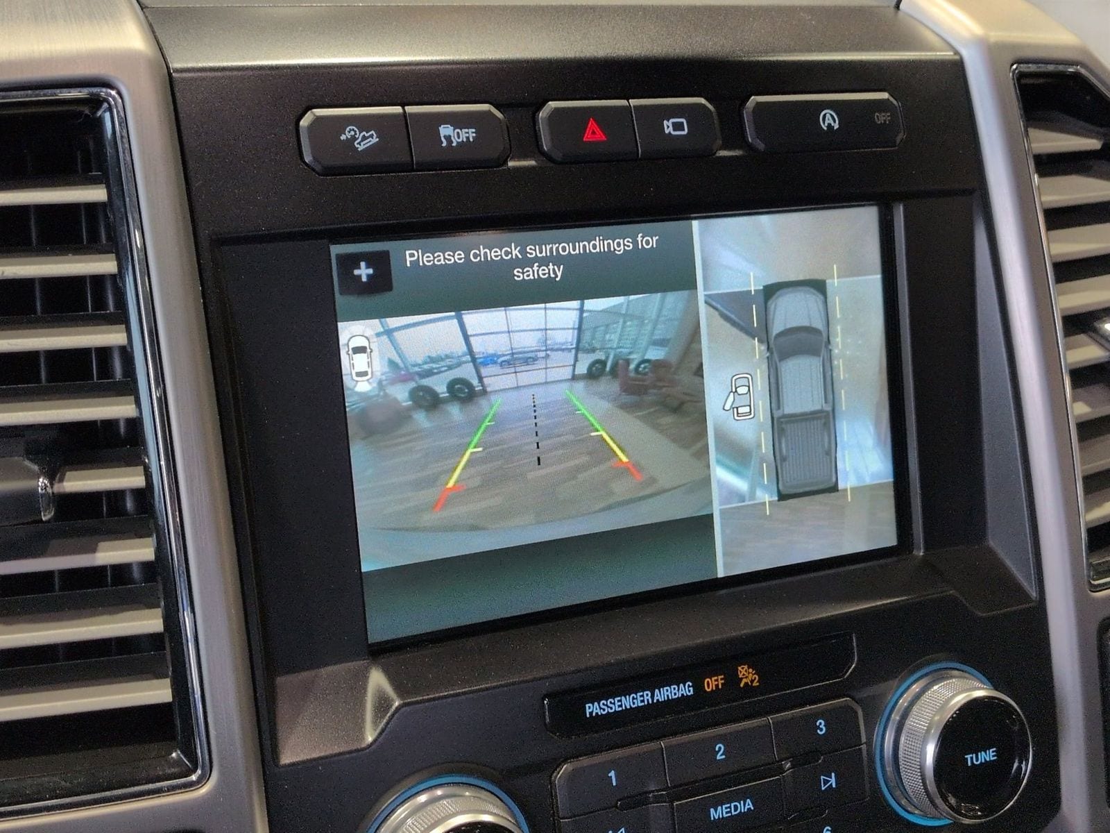 Thumbnail: 2018 Ford F-150 - 35