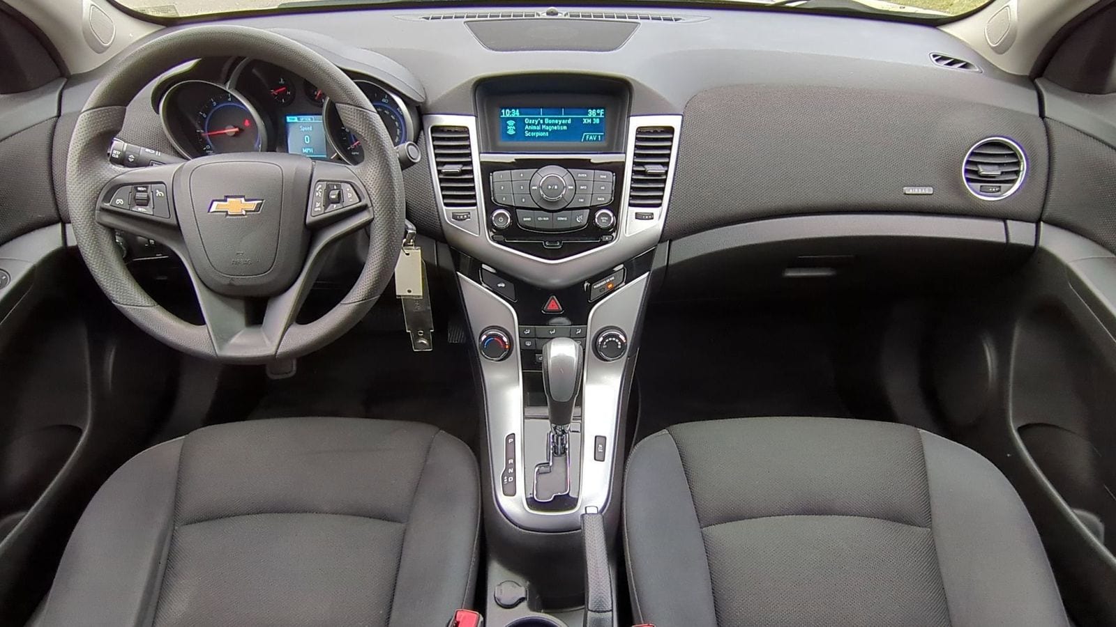 Thumbnail: 2016 Chevrolet Cruze - 15