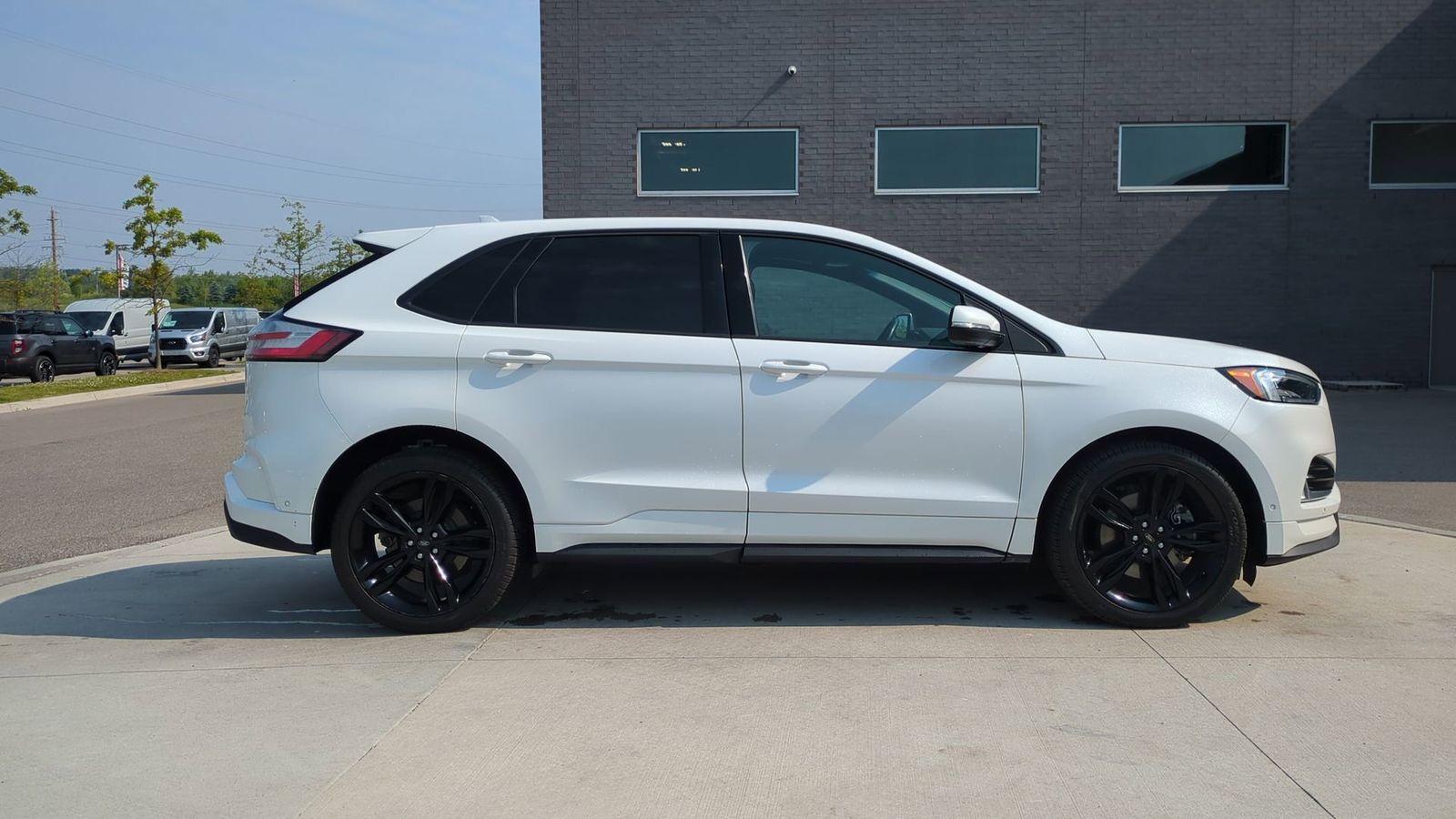 2020 Ford Edge ST 8