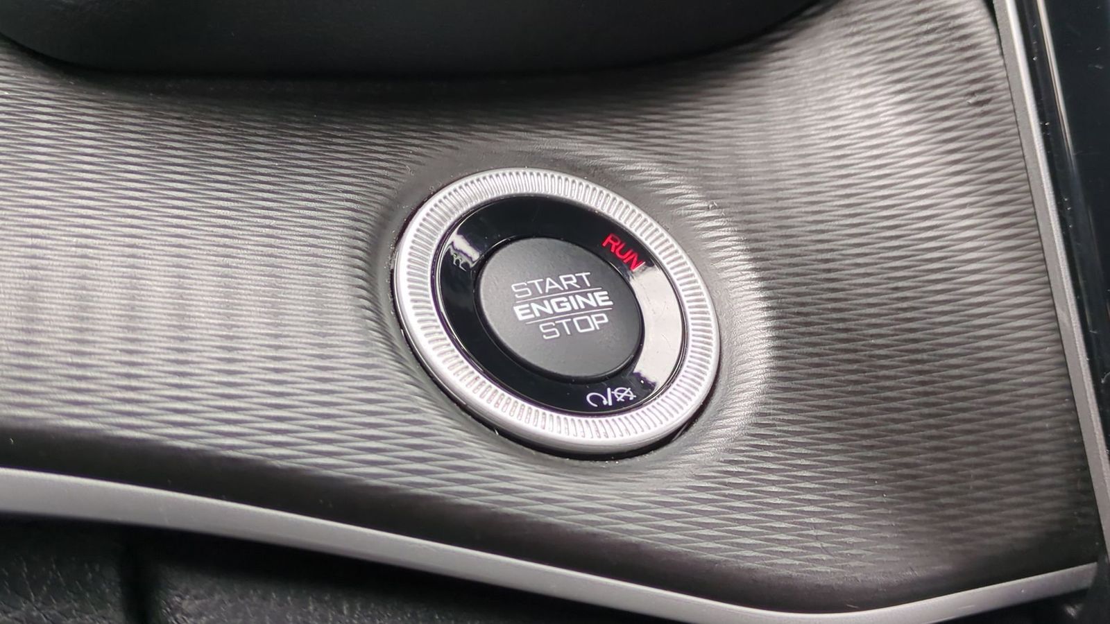 Thumbnail: 2023 Jeep Grand Cherokee - 32