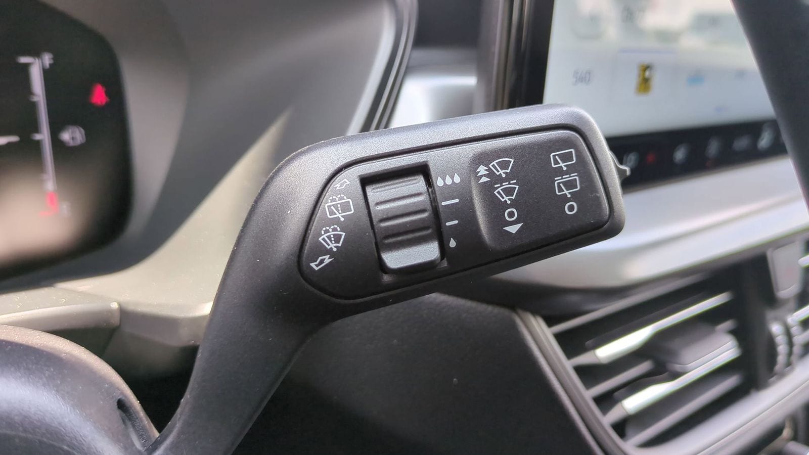 Thumbnail: 2025 Ford Escape - 22