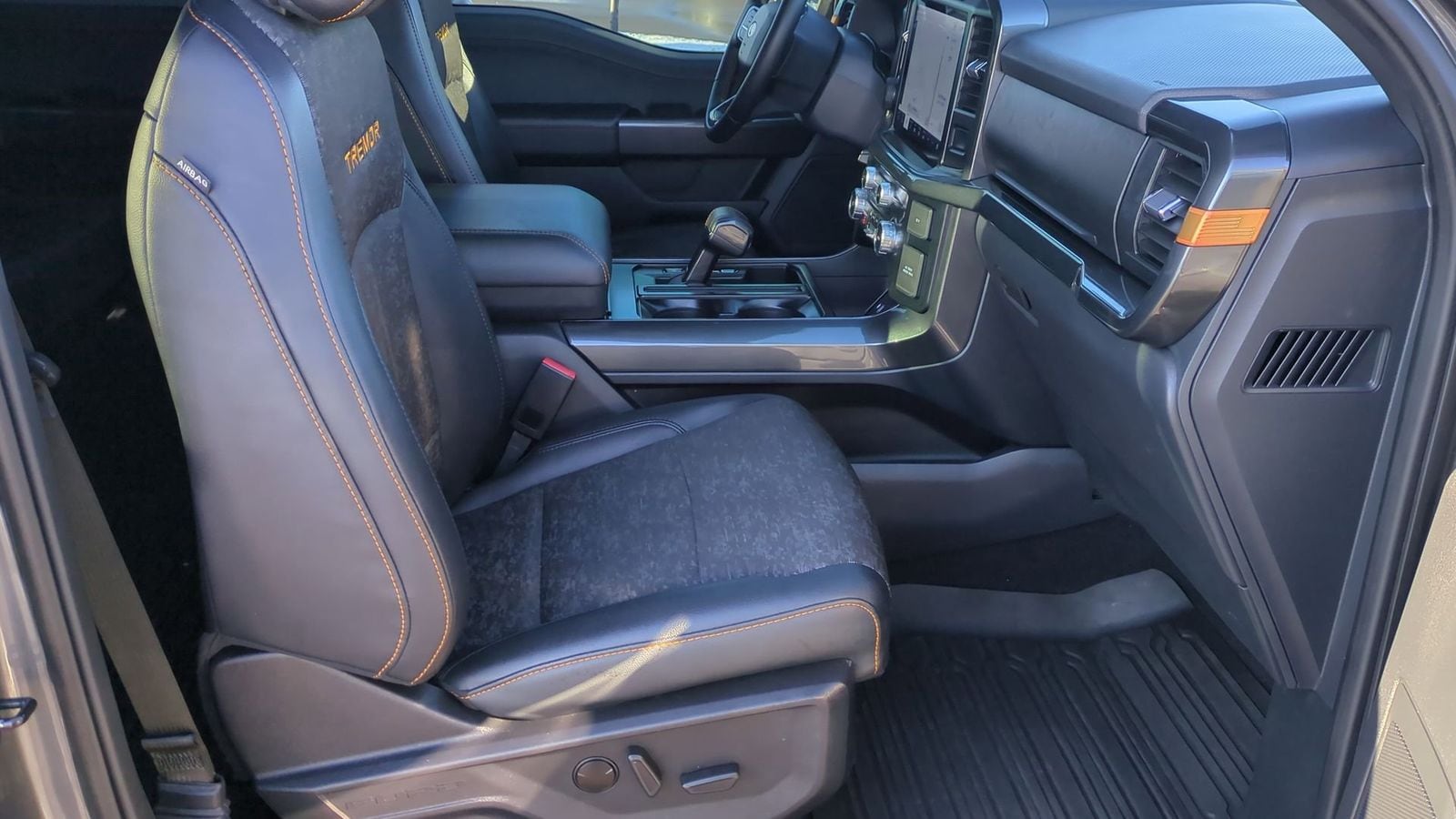 Thumbnail: 2023 Ford F-150 - 22