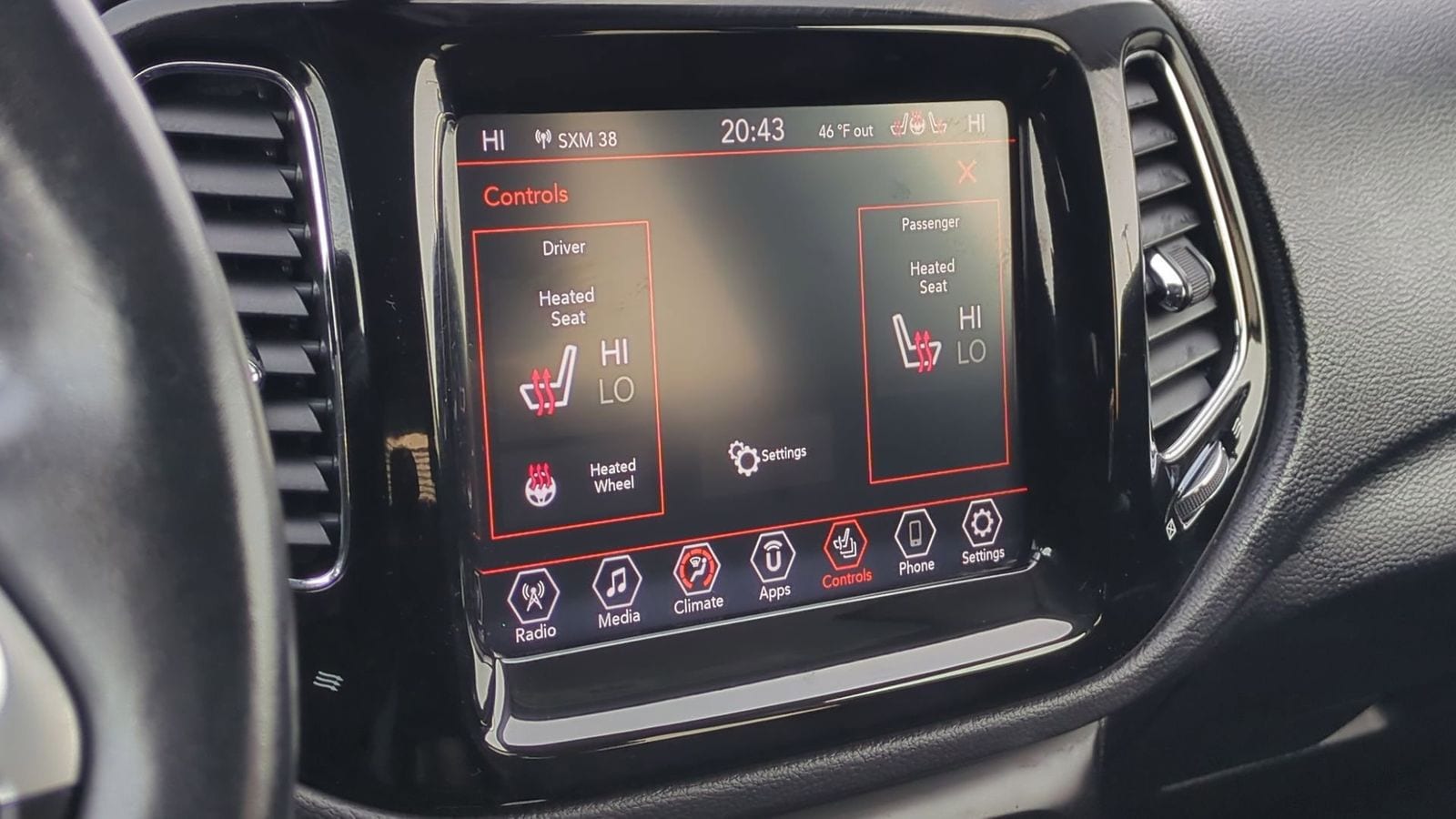 Thumbnail: 2020 Jeep Compass - 35