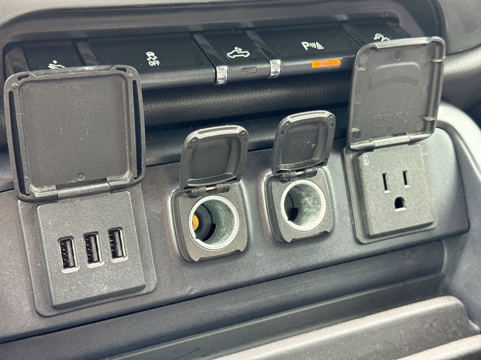 Thumbnail: 2019 Chevrolet Silverado 2500 - 36