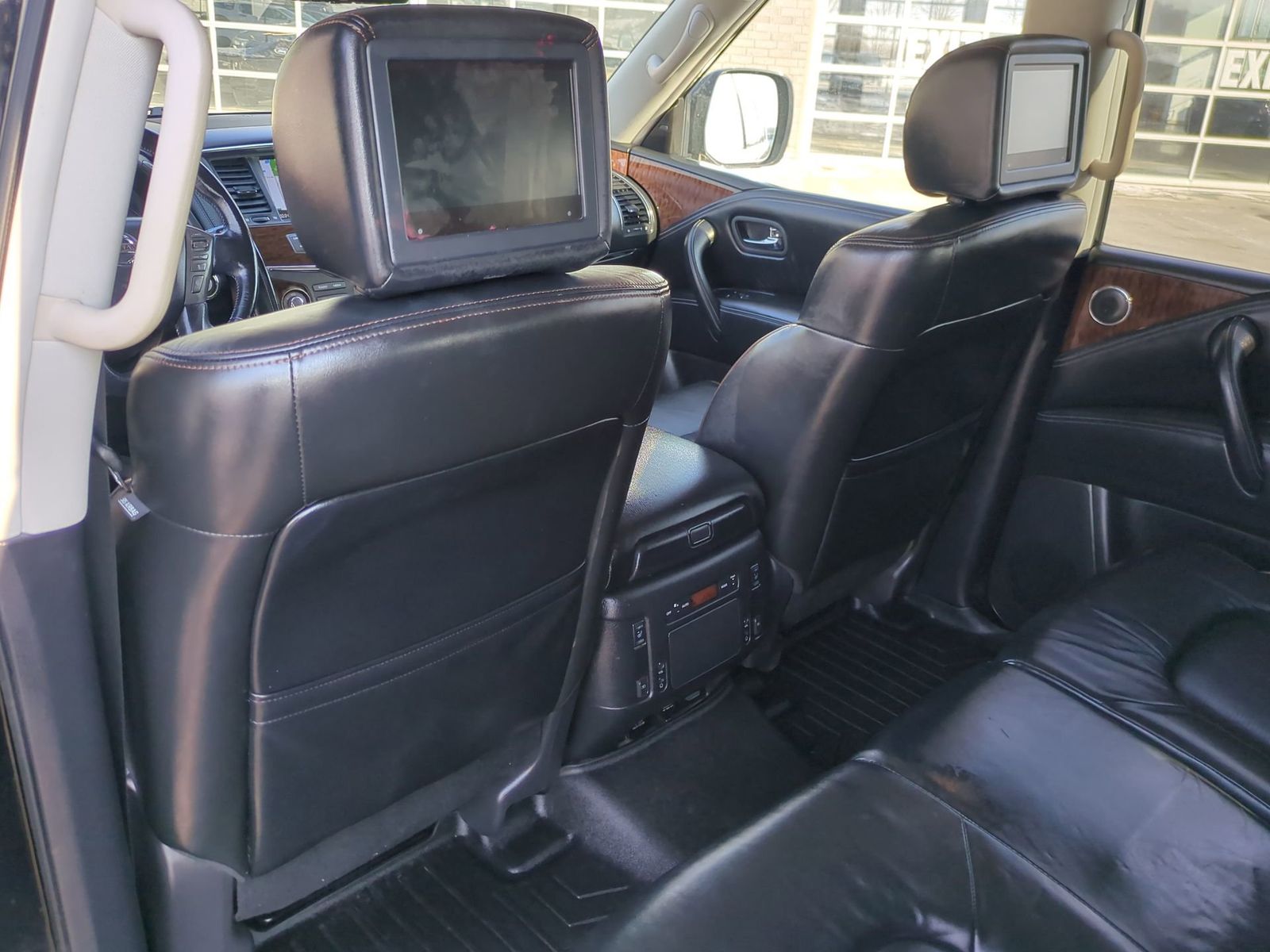 Thumbnail: 2019 Nissan Armada - 16