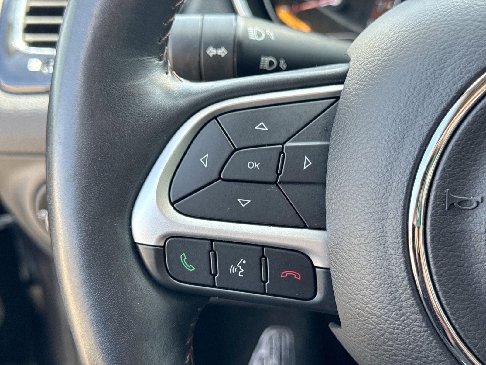 Thumbnail: 2019 Jeep Compass - 24