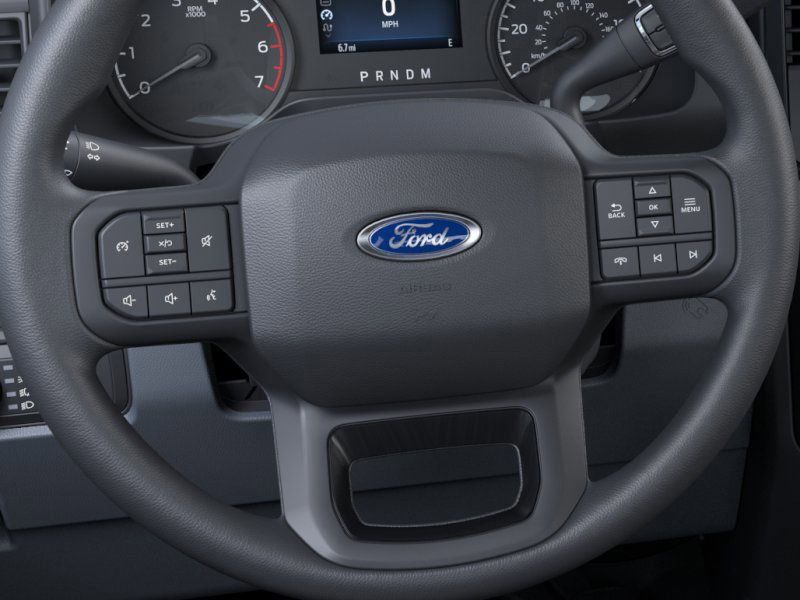 2025 Ford F-350 XLT 13