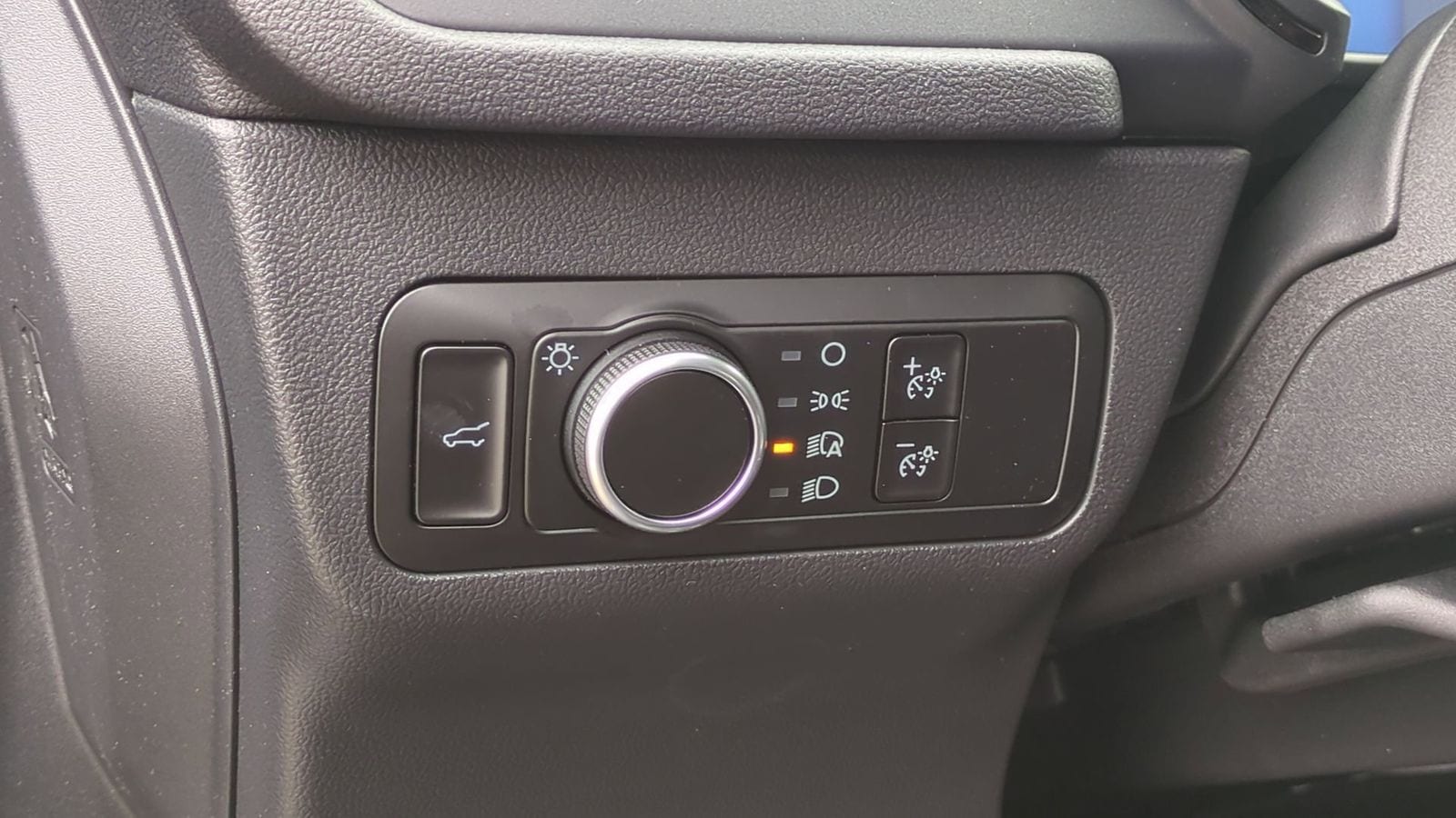 Thumbnail: 2025 Ford Escape - 15