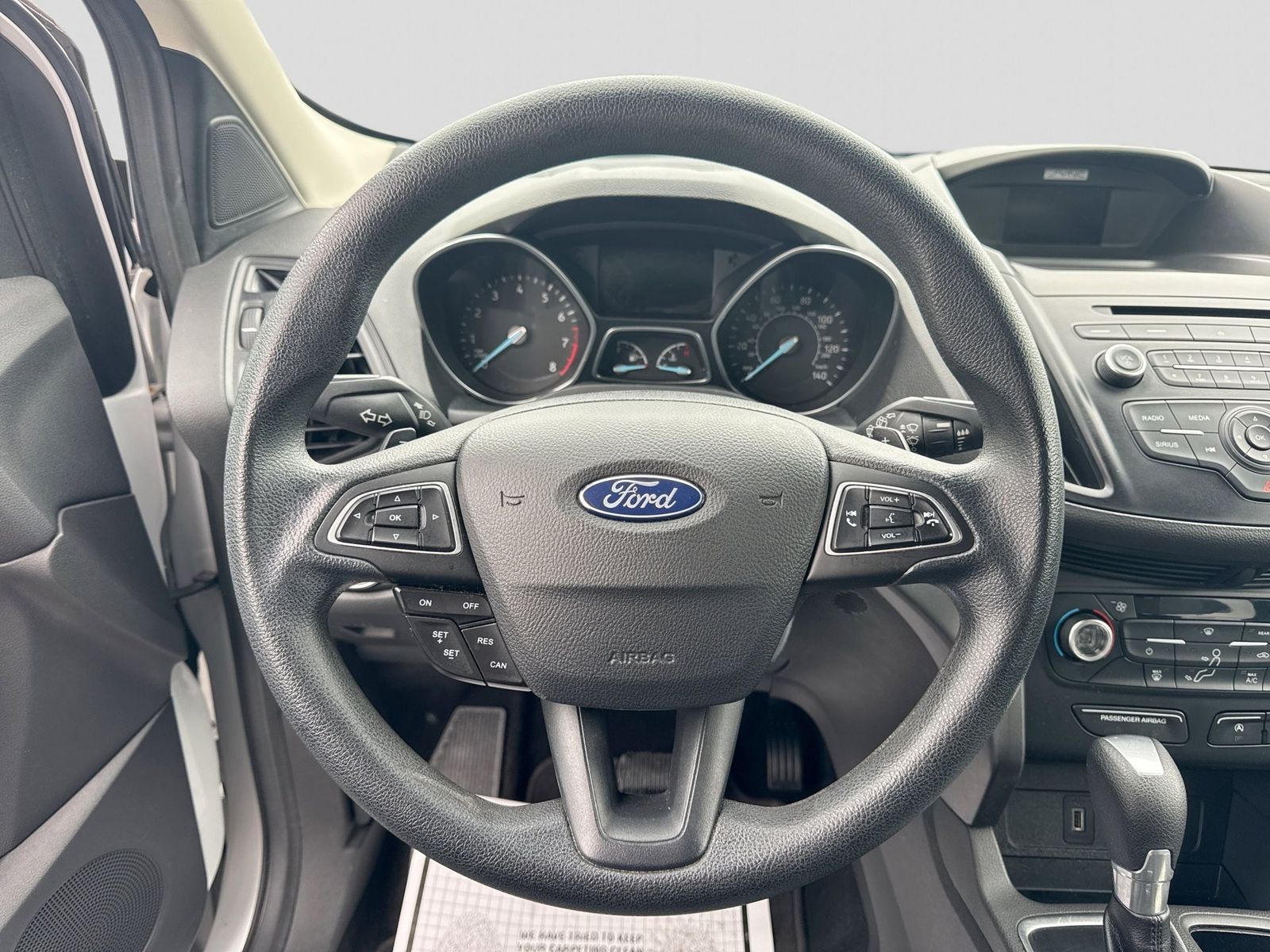 Thumbnail: 2017 Ford Escape - 22