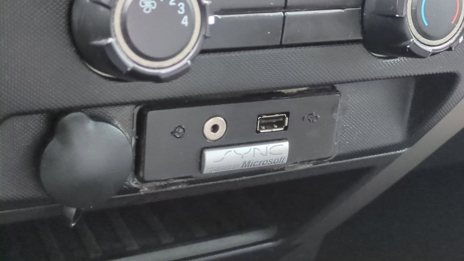 Thumbnail: 2014 Ford F-150 - 33