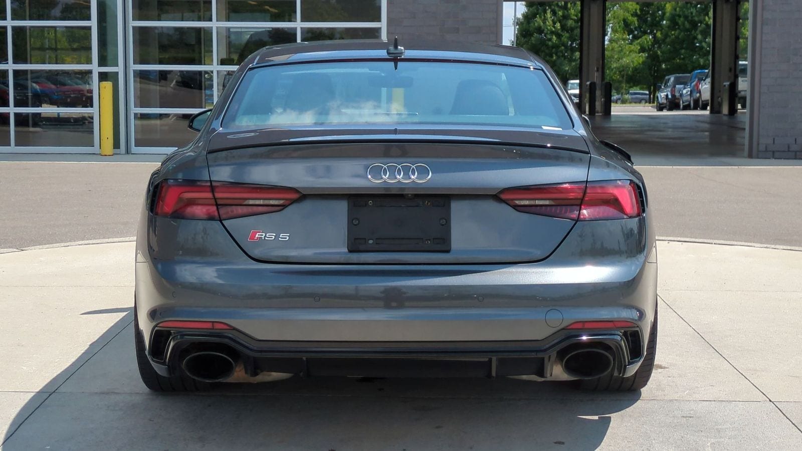 Thumbnail: 2018 Audi RS 5 - 5