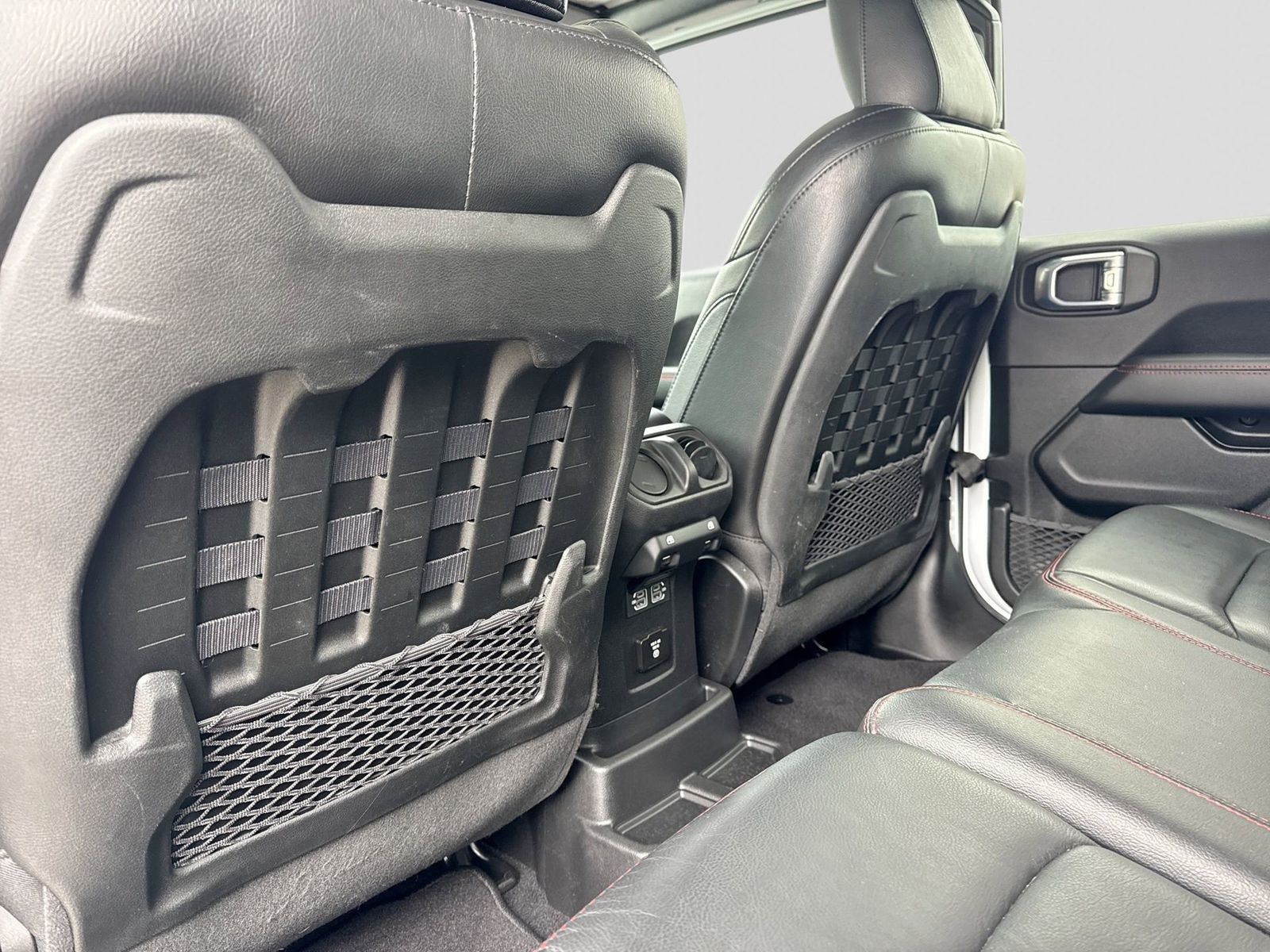 Thumbnail: 2021 Jeep Wrangler - 20