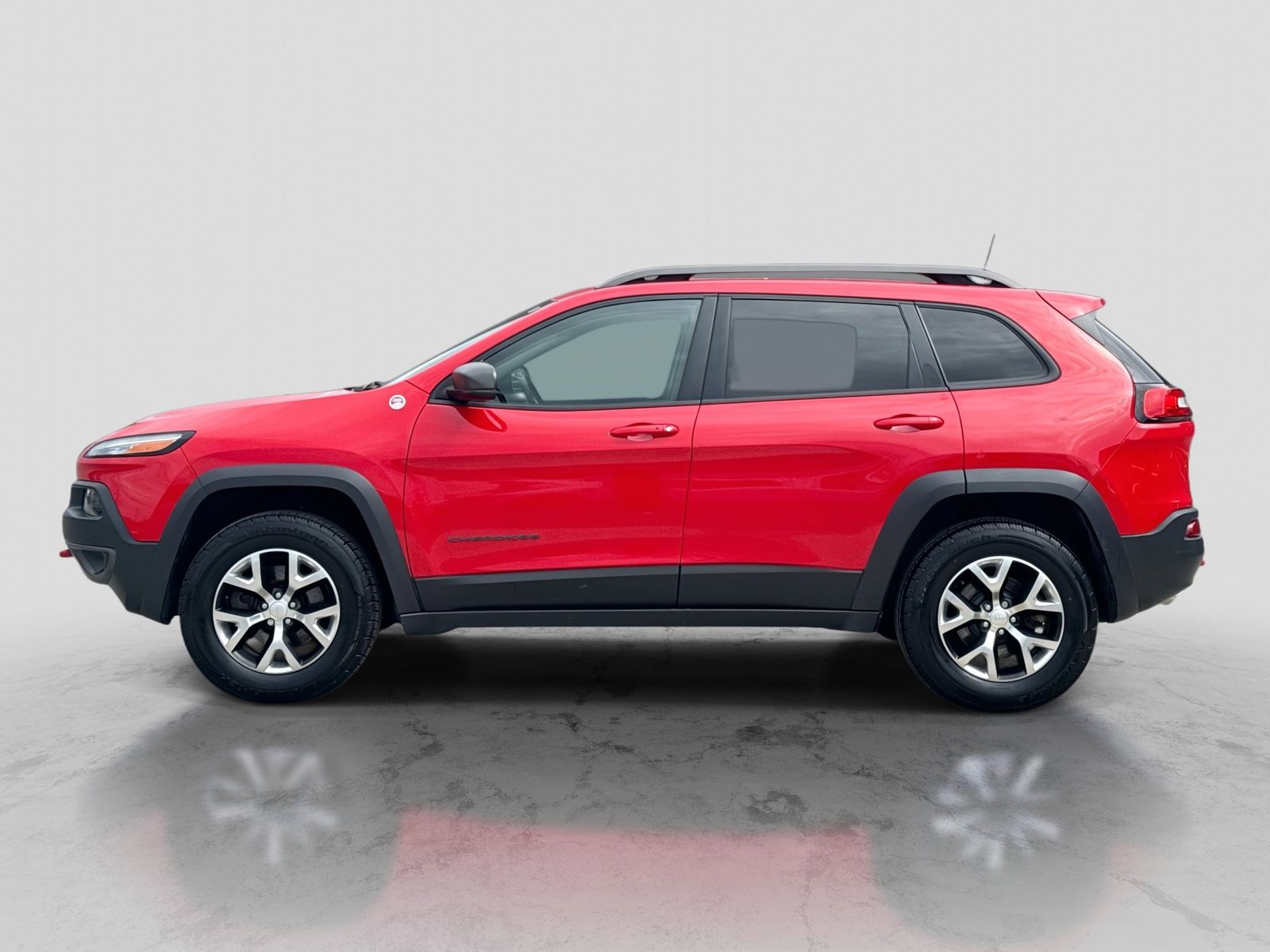 Thumbnail: 2018 Jeep Cherokee - 2