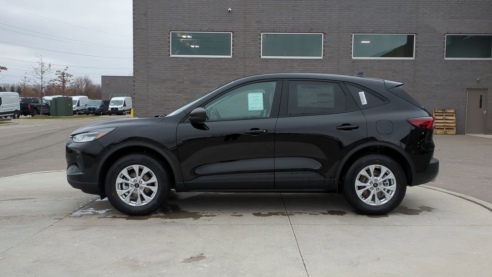 2025 Ford Escape Active photo 2