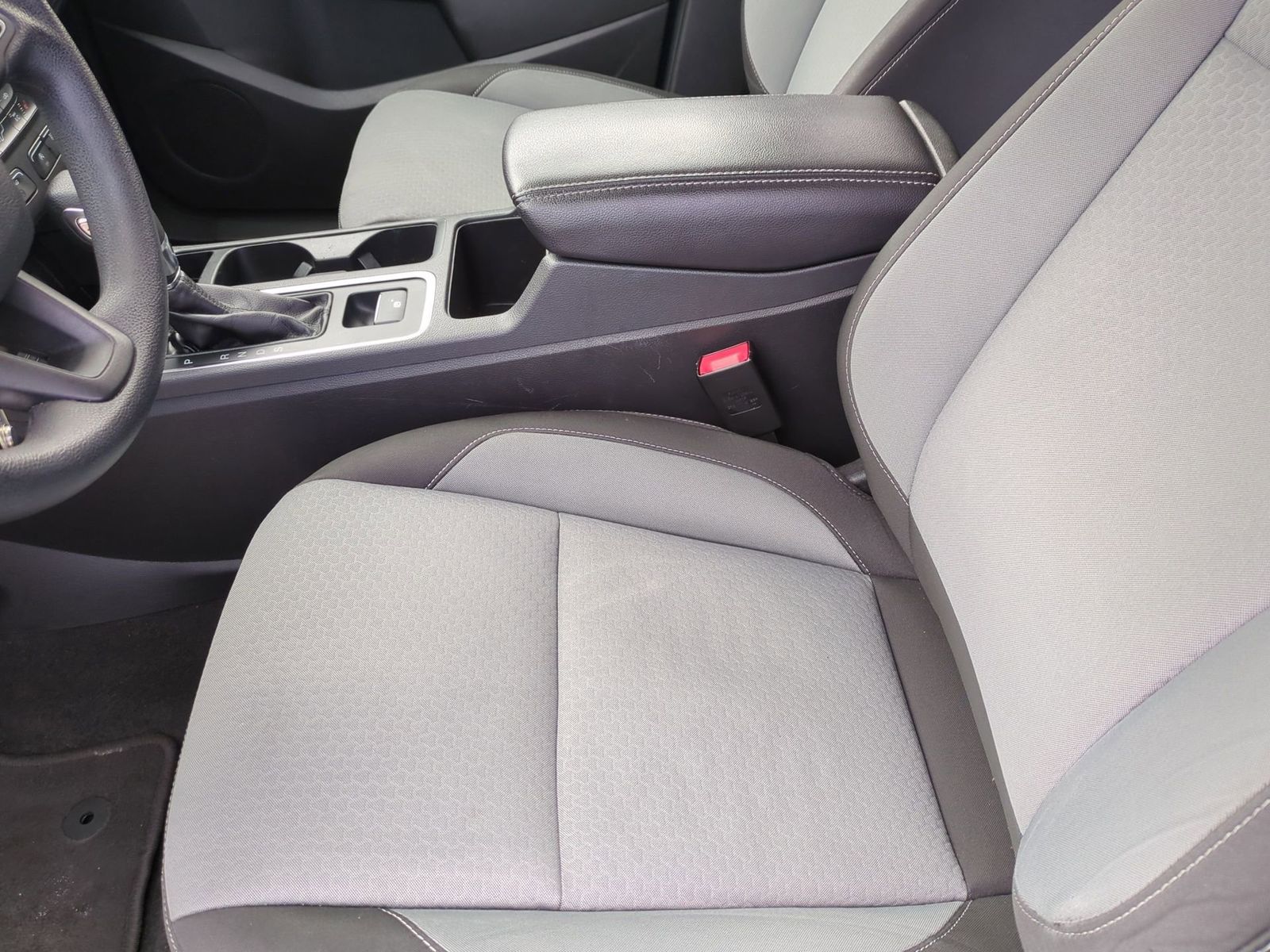 Thumbnail: 2018 Ford Escape - 18