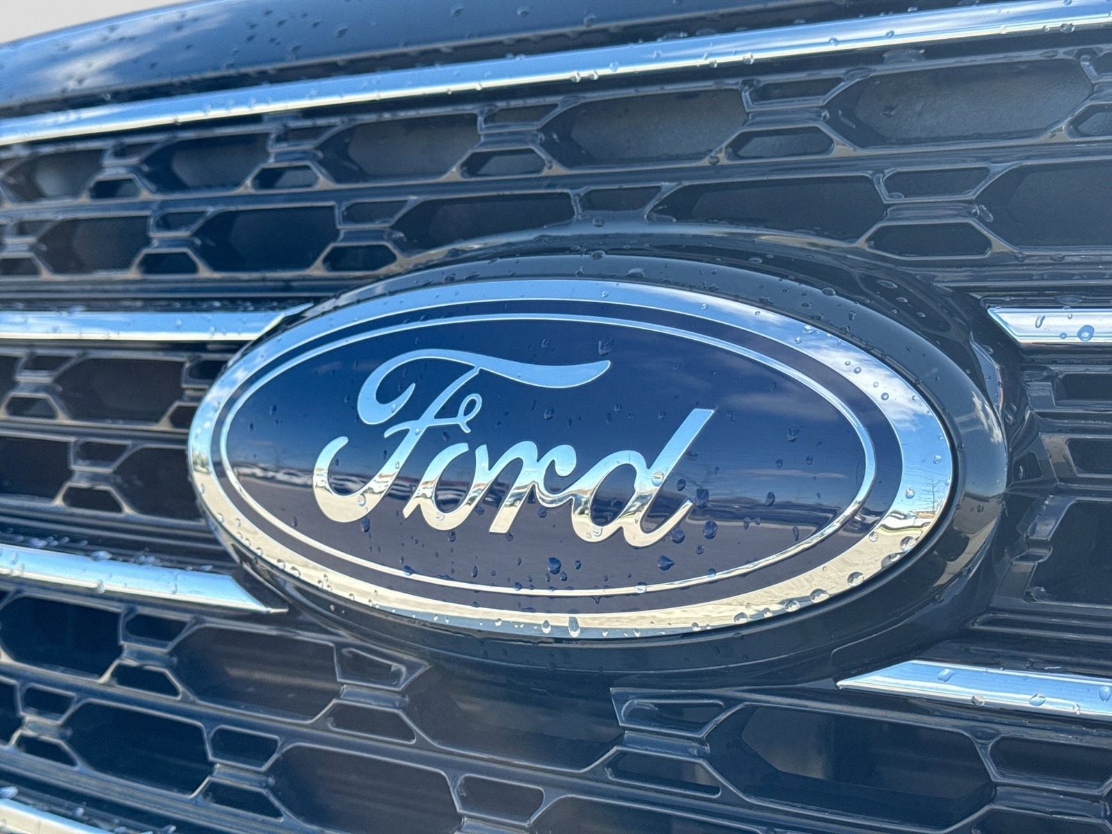 Thumbnail: 2023 Ford Explorer - 10