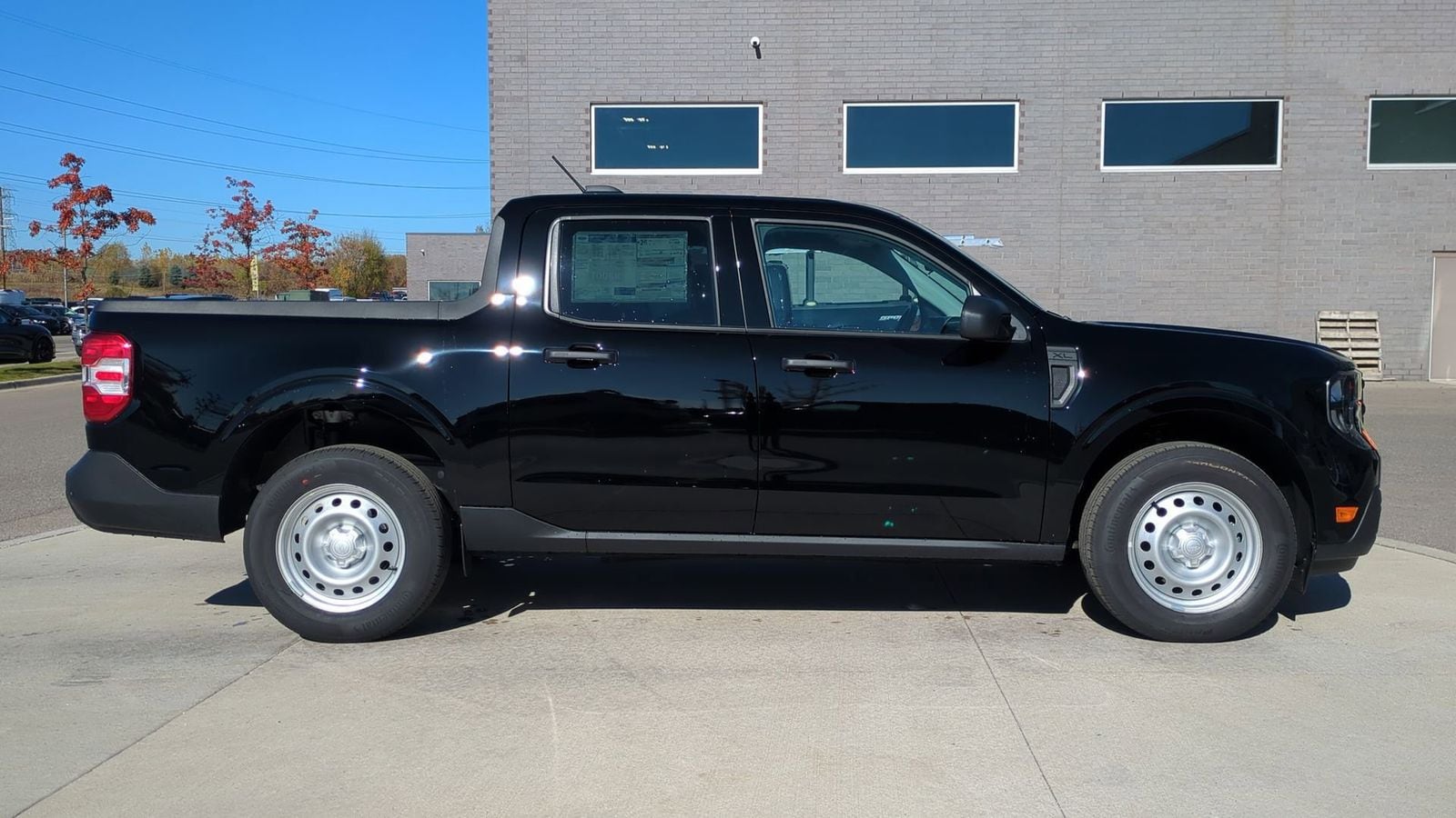 Thumbnail: 2025 Ford Maverick - 7