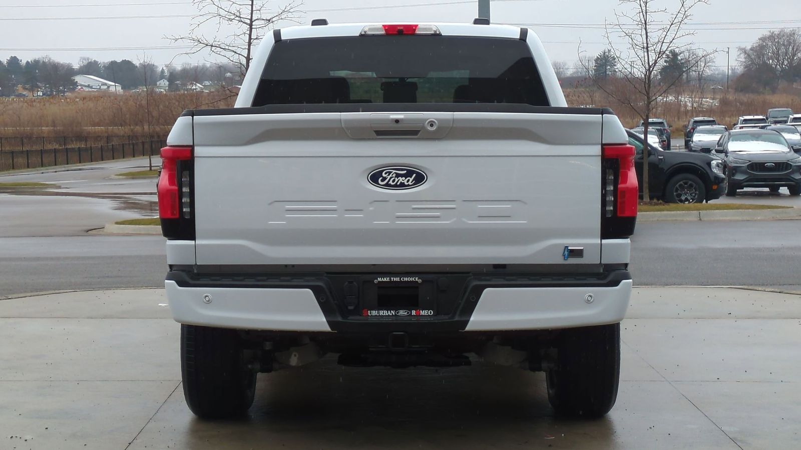 2025 Ford F-150 Lightning photo 4