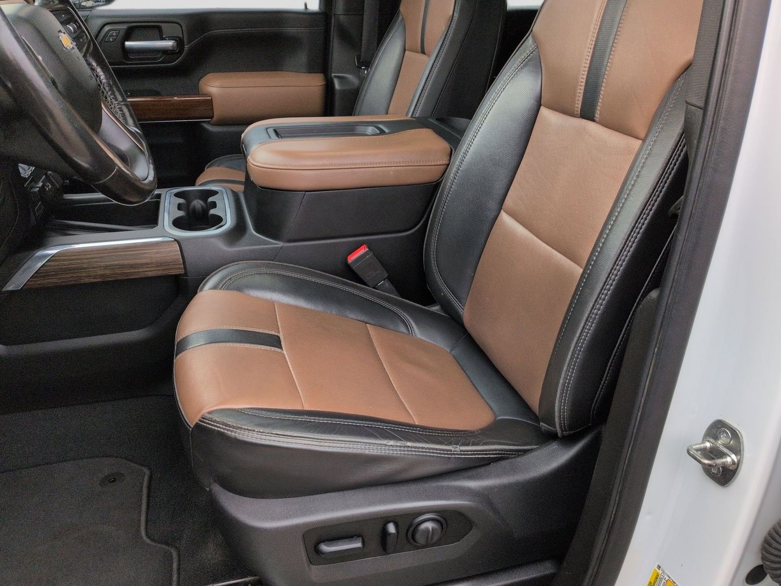 Thumbnail: 2021 Chevrolet Silverado 2500 - 20