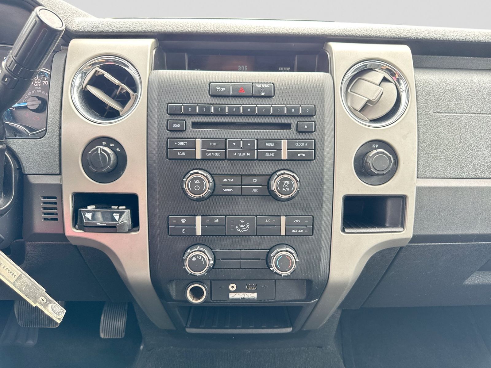 Thumbnail: 2011 Ford F-150 - 28