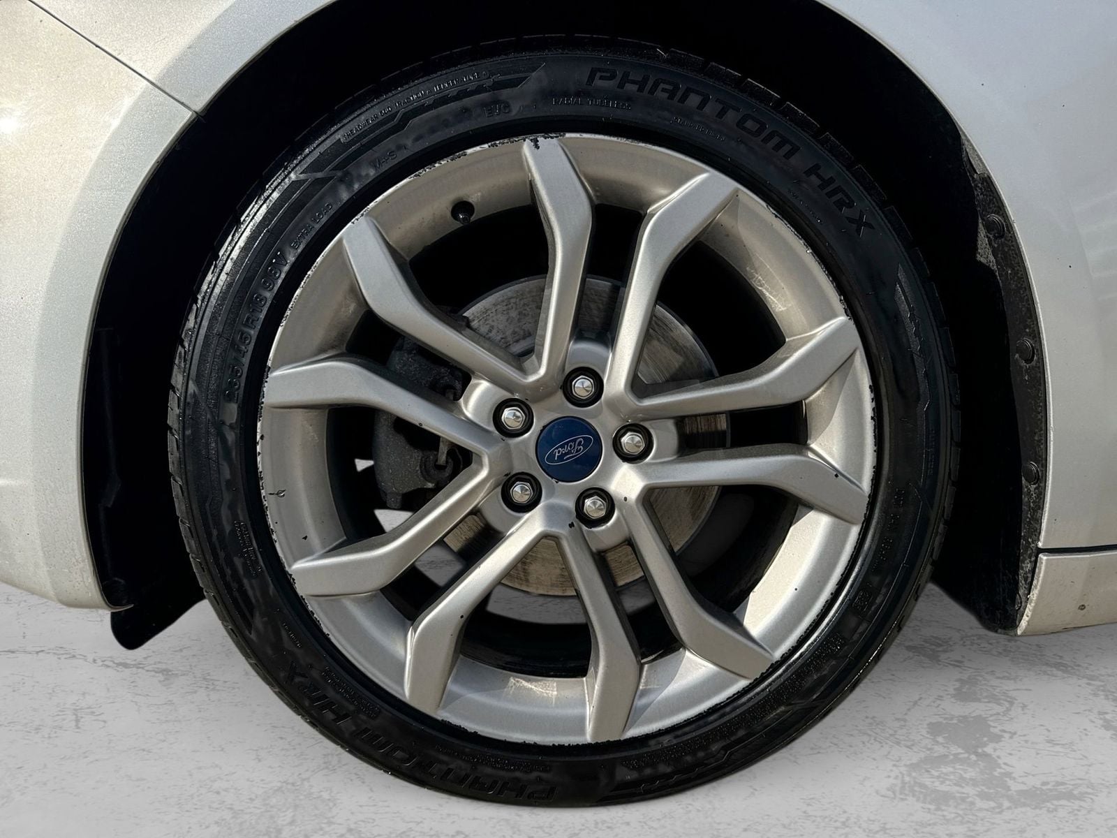 Thumbnail: 2019 Ford Fusion - 16