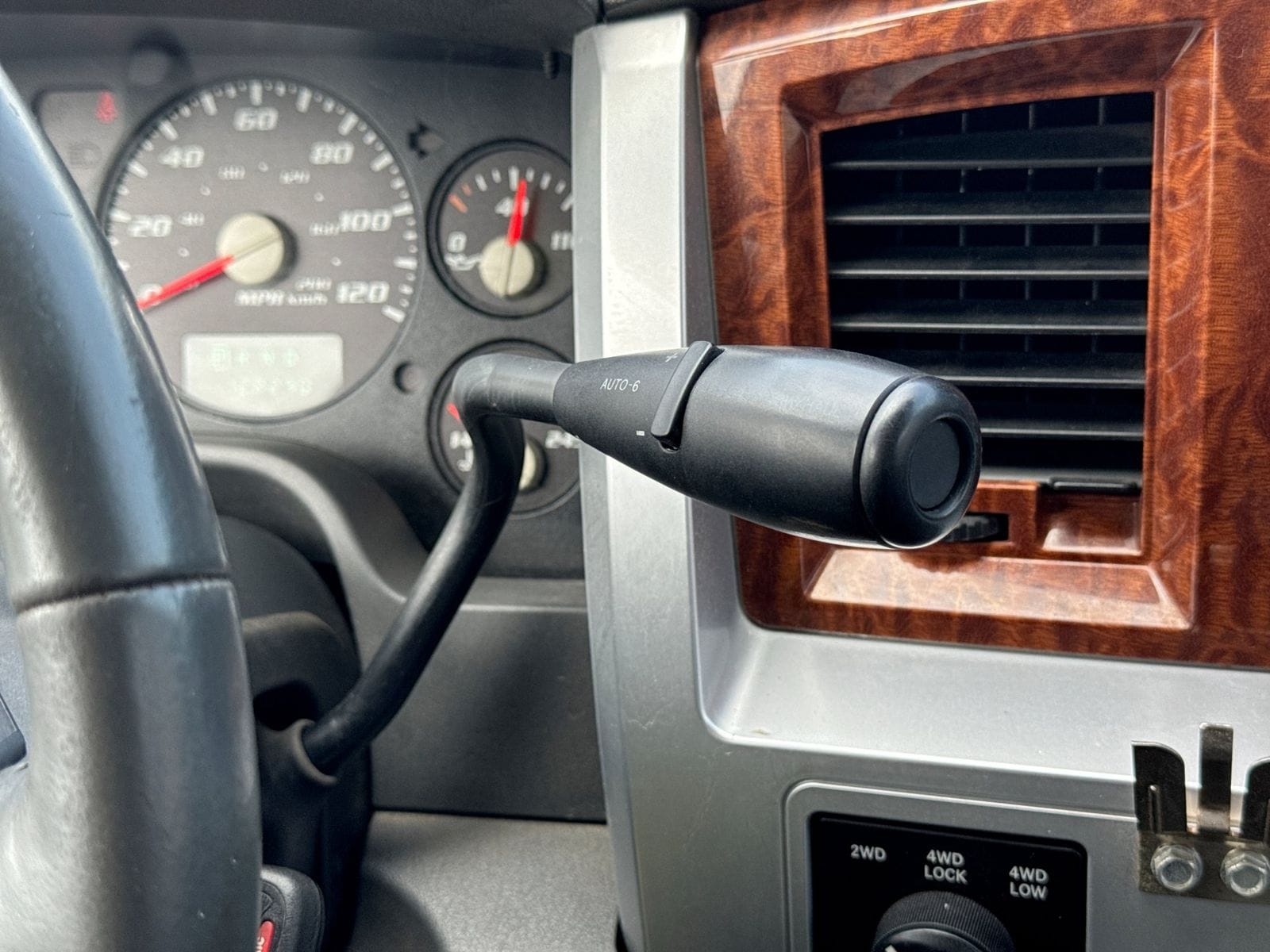 Thumbnail: 2007 Dodge Ram 2500 - 33