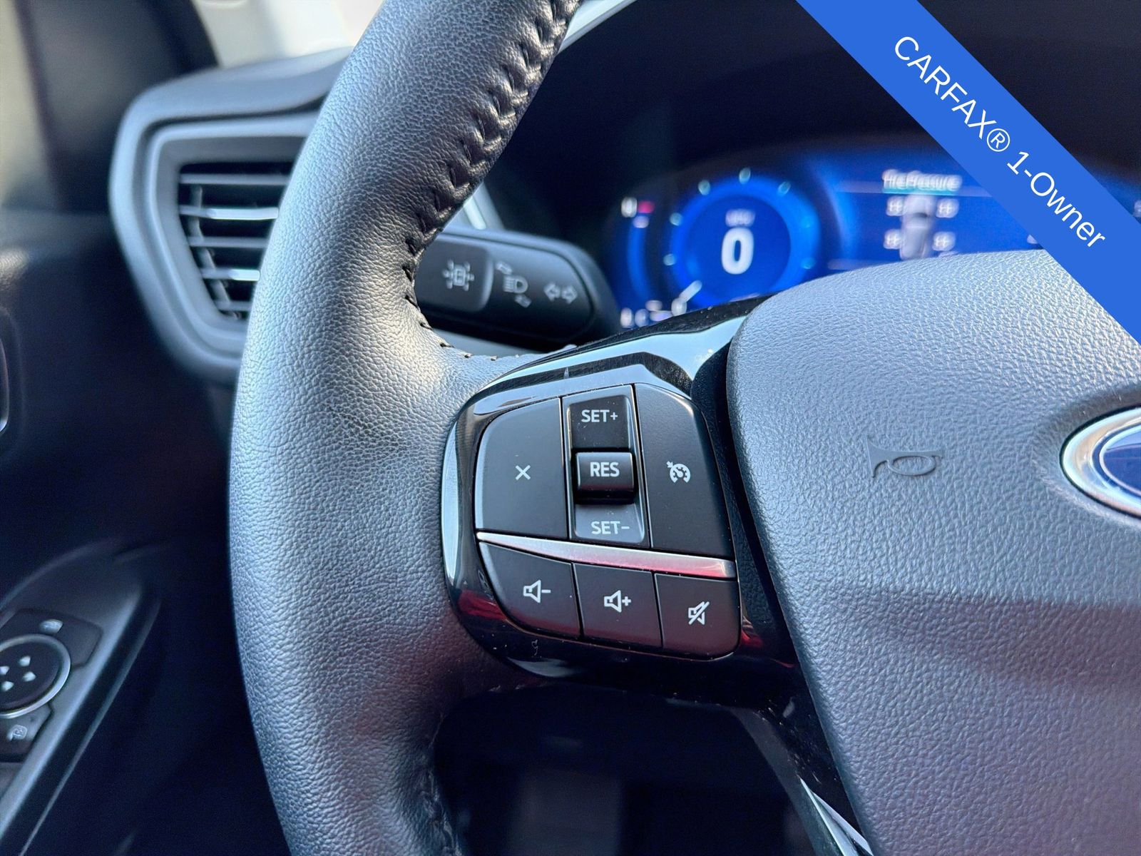 Thumbnail: 2021 Ford Escape - 28