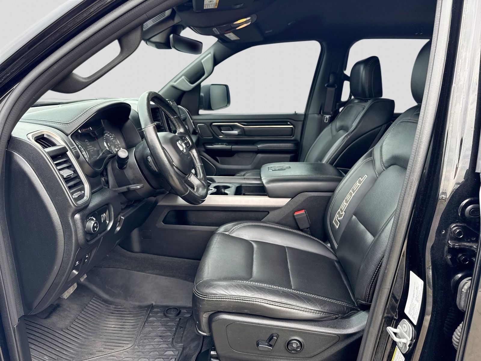 Thumbnail: 2020 RAM 1500 - 3