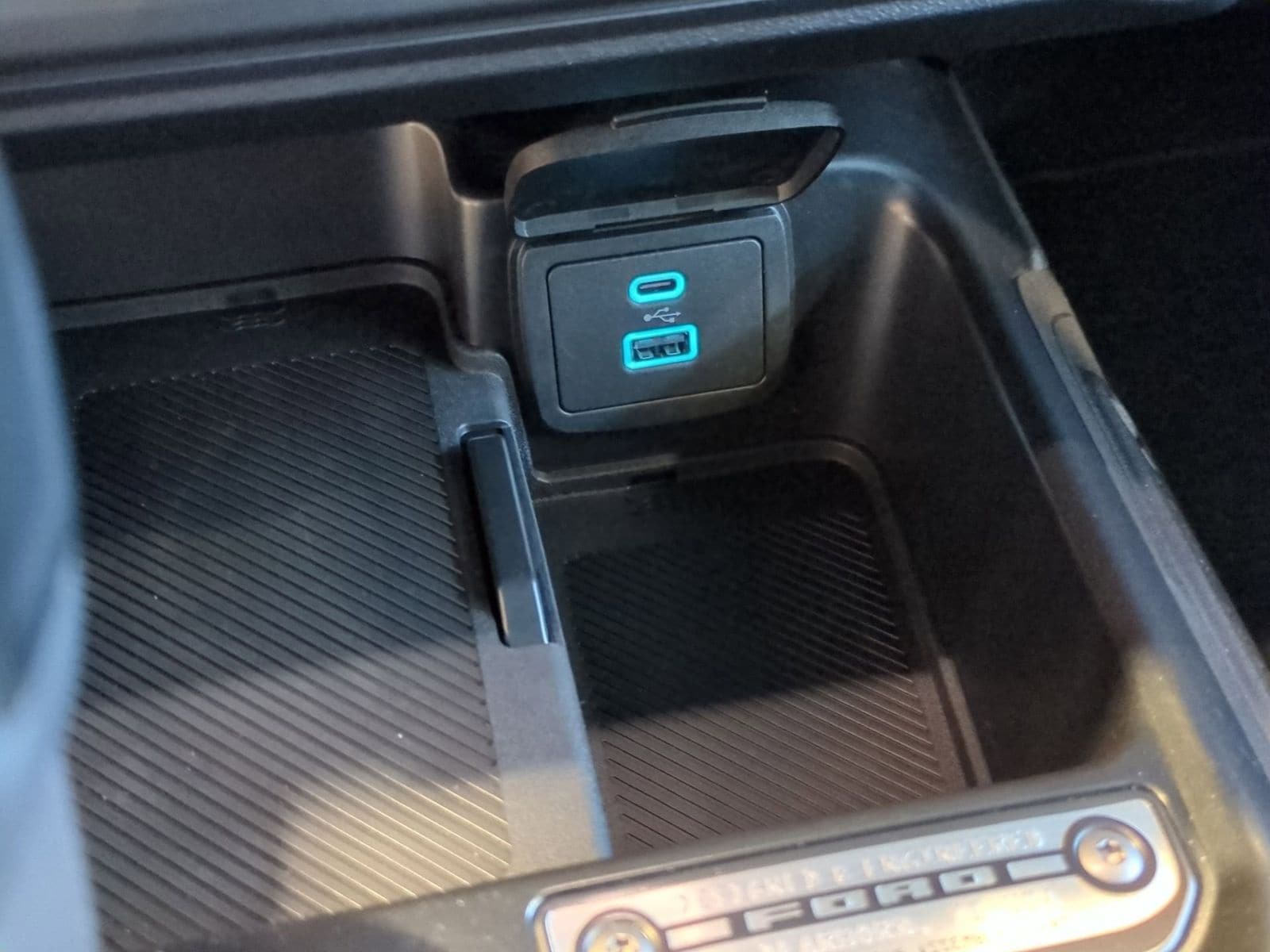 Thumbnail: 2025 Ford Bronco - 32