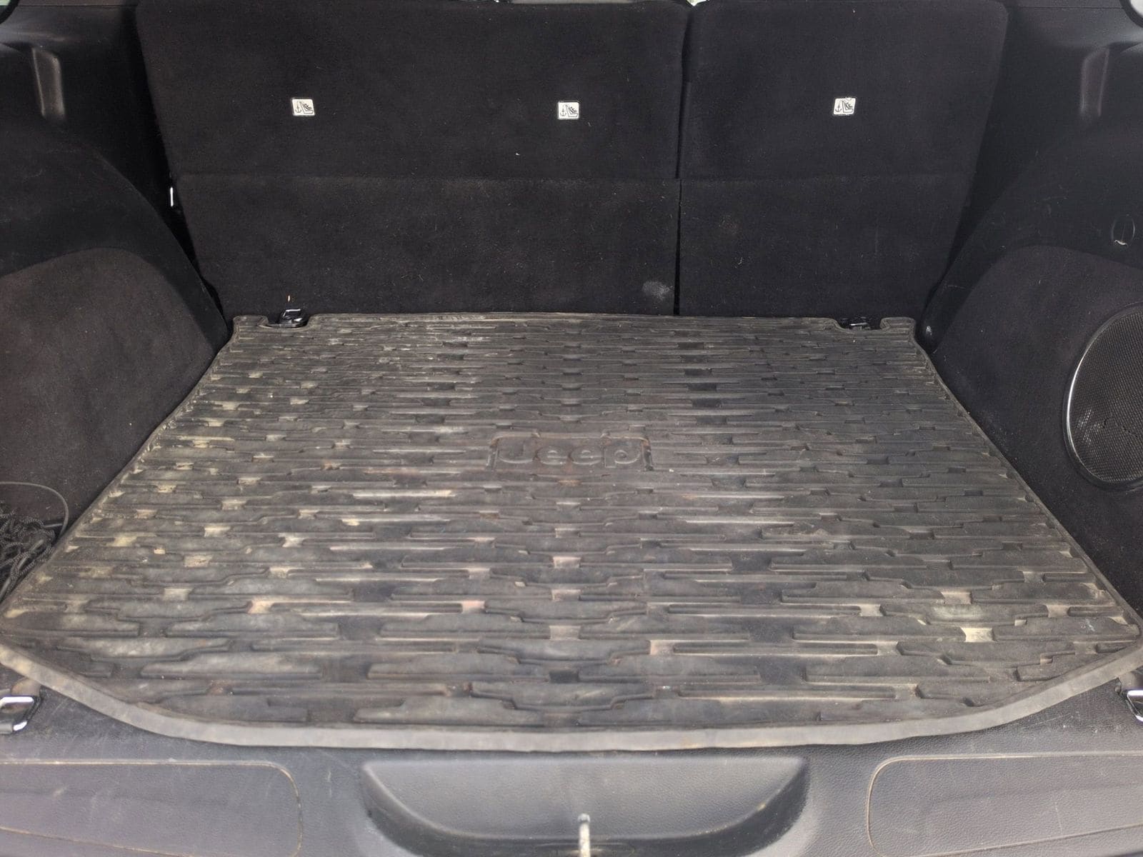 Thumbnail: 2015 Jeep Grand Cherokee - 41