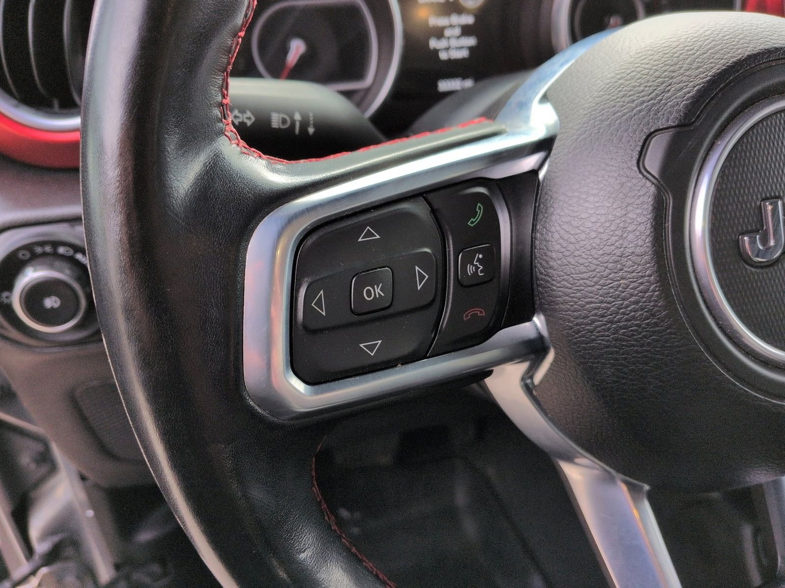 Thumbnail: 2020 Jeep Wrangler - 27