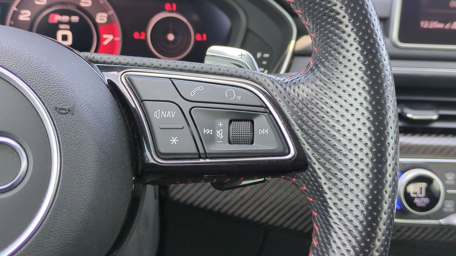Thumbnail: 2018 Audi RS 5 - 23