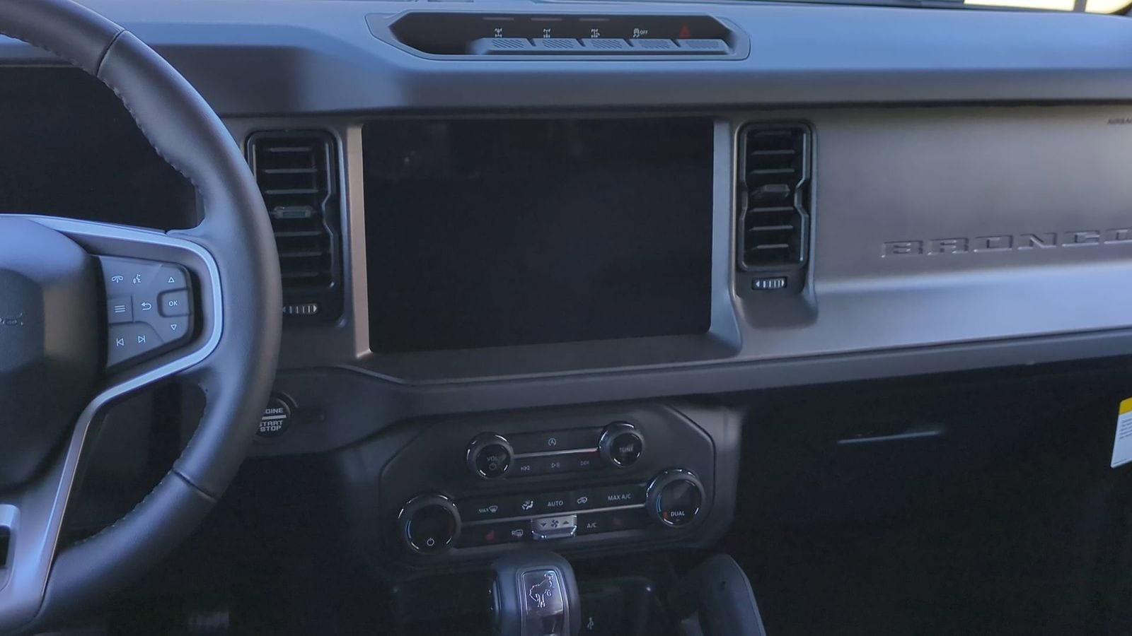 Thumbnail: 2025 Ford Bronco - 26