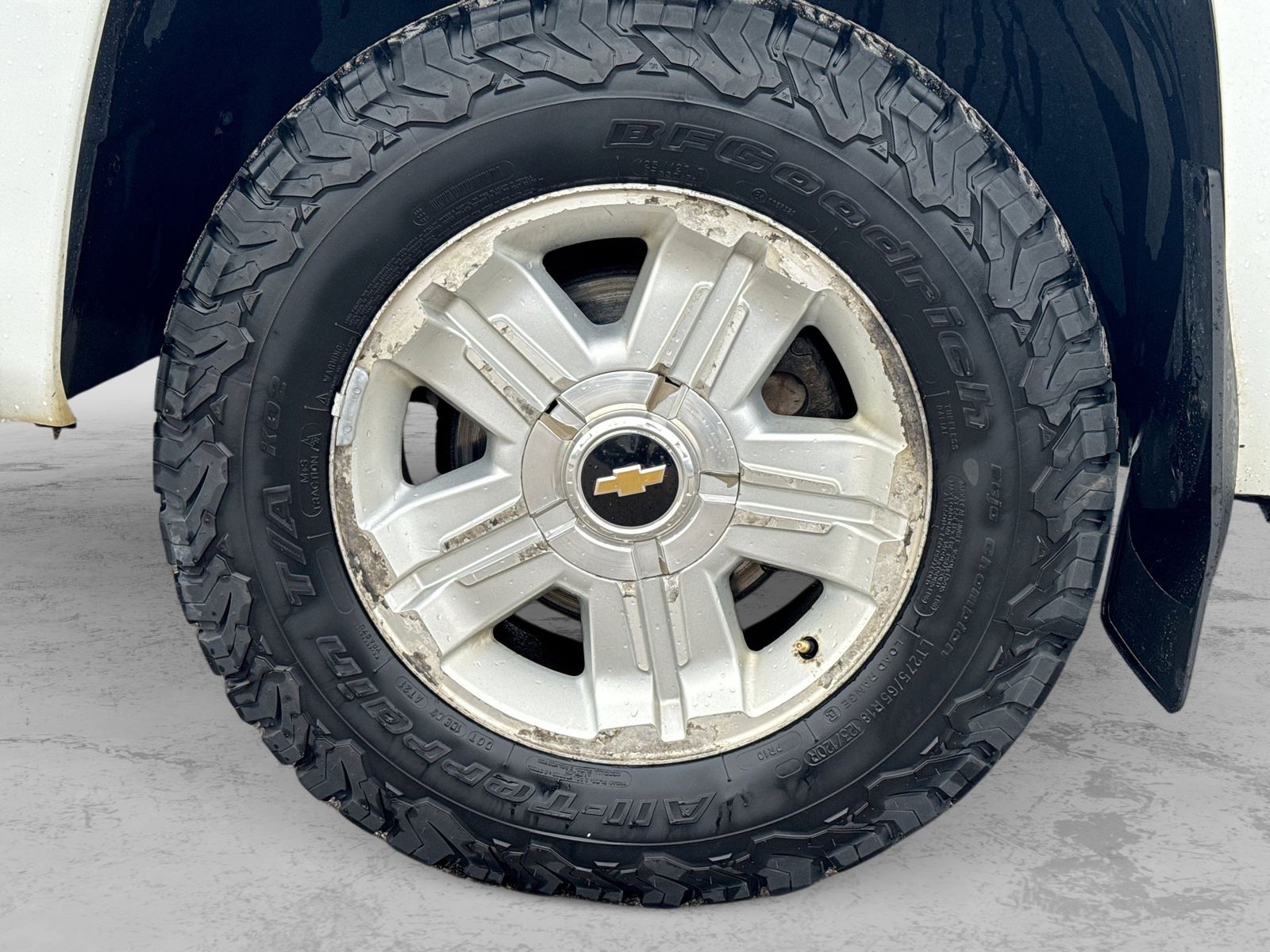 Thumbnail: 2011 Chevrolet Silverado 1500 - 14