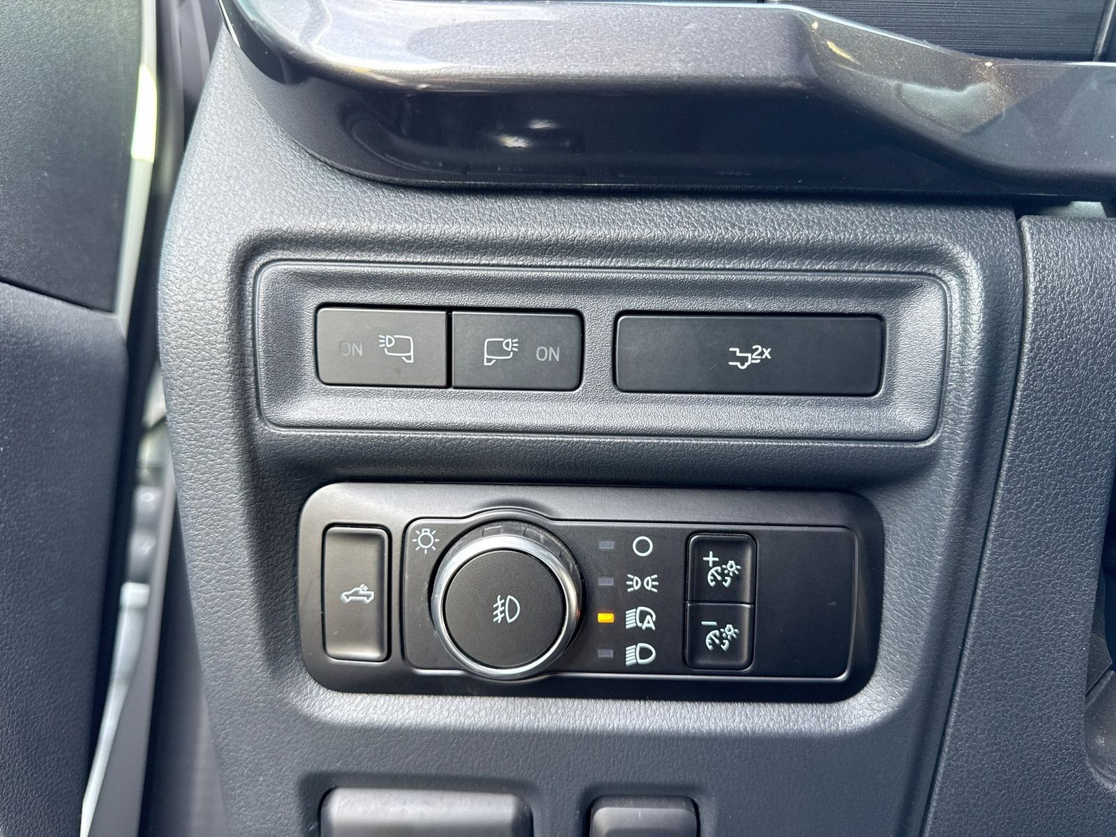 Thumbnail: 2023 Ford F-150 - 32