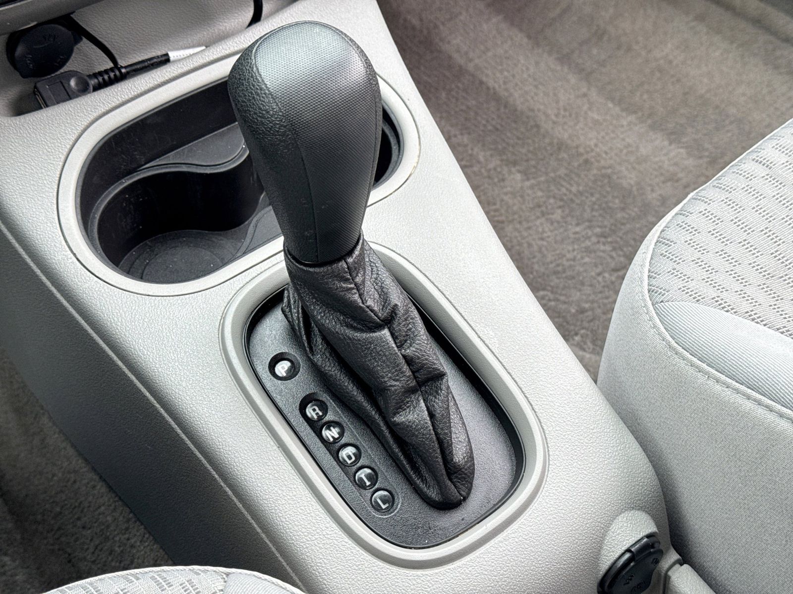 Thumbnail: 2009 Chevrolet Cobalt - 32