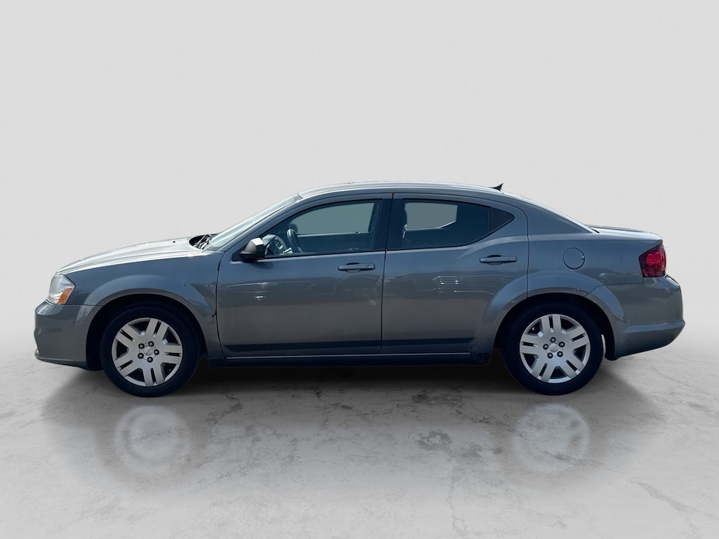 Used 2013 Dodge Avenger SE Sedan