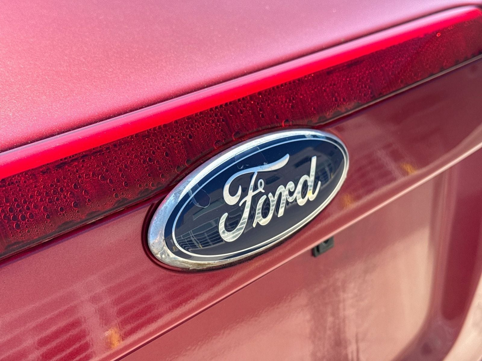 Thumbnail: 2010 Ford Fusion - 12
