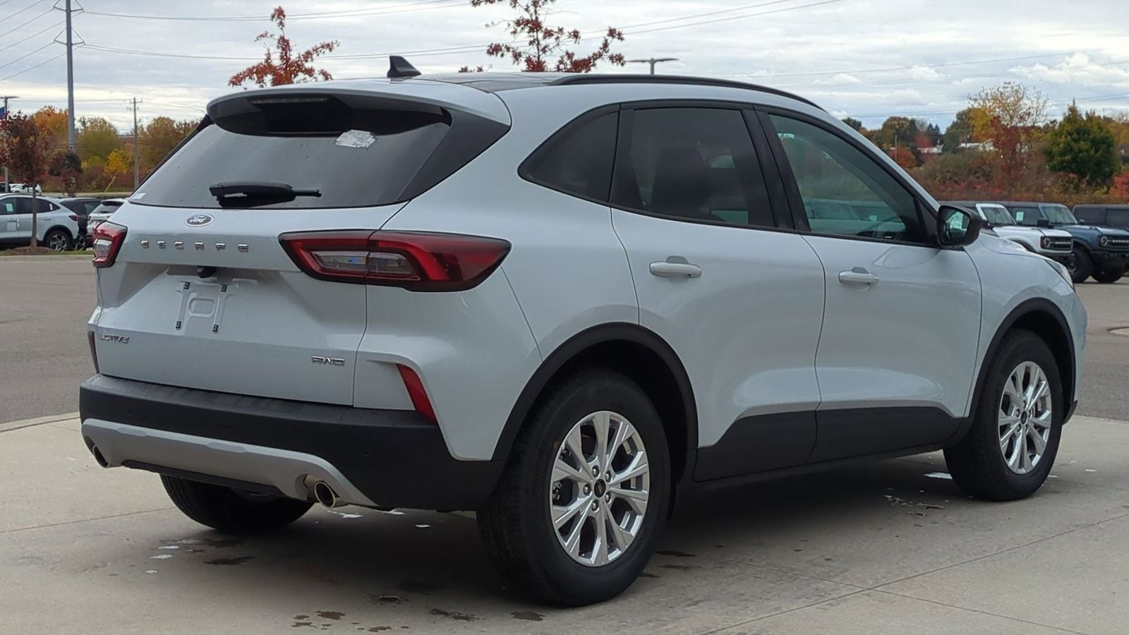 Thumbnail: 2025 Ford Escape - 6