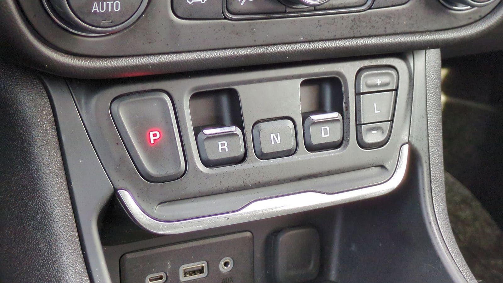 Thumbnail: 2020 GMC Terrain - 31