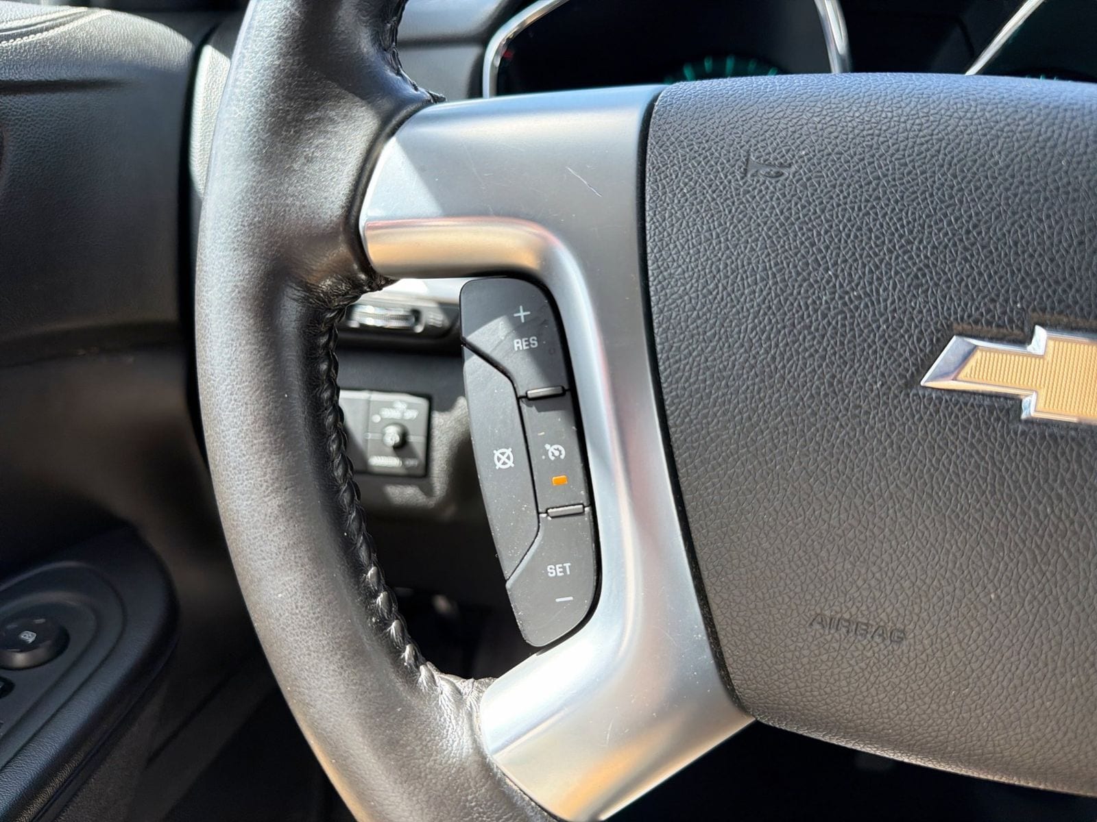 Thumbnail: 2015 Chevrolet Traverse - 29