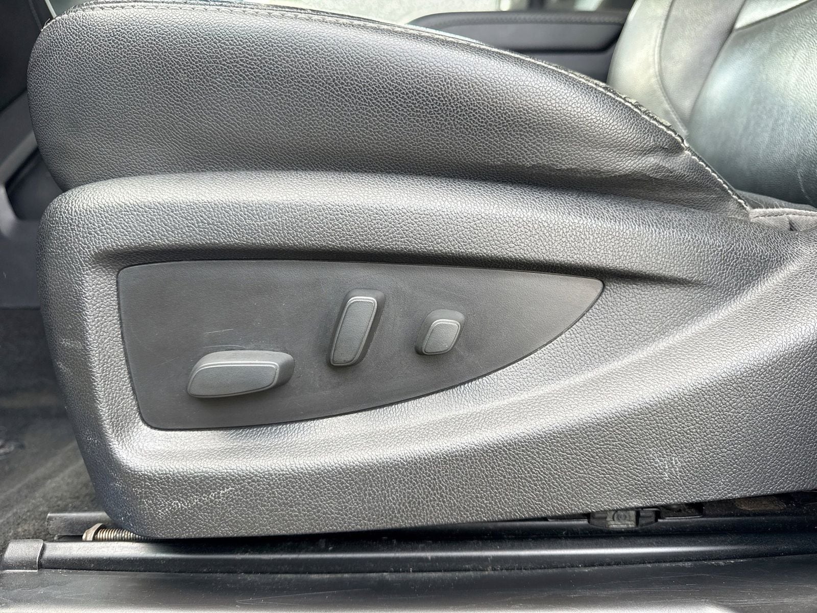 Thumbnail: 2017 Chevrolet Silverado 3500 - 3